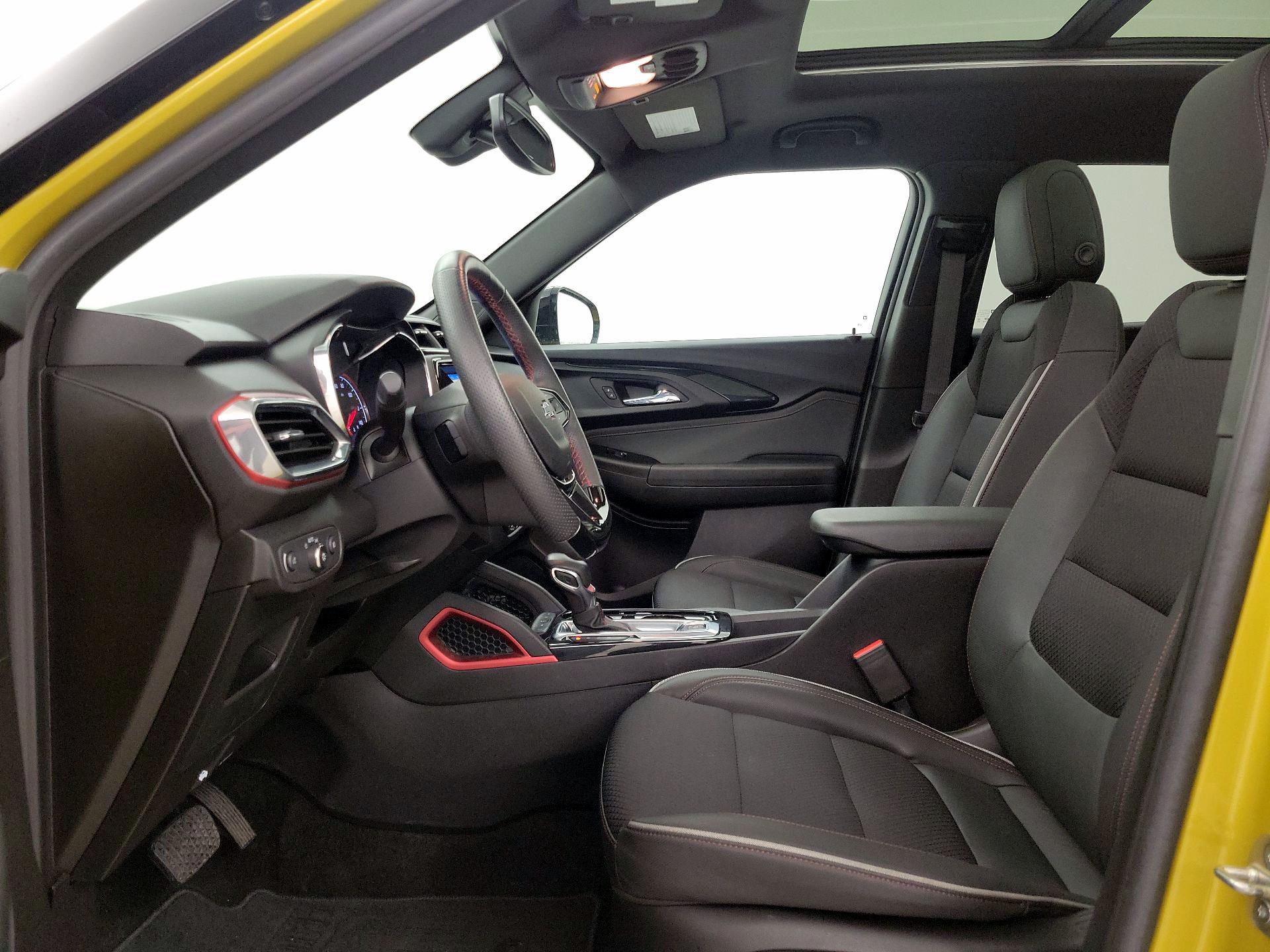 Thumbnail: 2023 Chevrolet TrailBlazer - 11