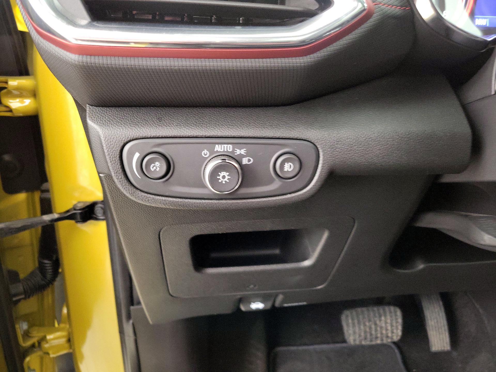 Thumbnail: 2023 Chevrolet TrailBlazer - 13