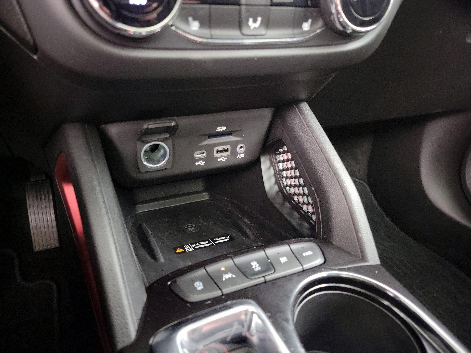 Thumbnail: 2023 Chevrolet TrailBlazer - 18