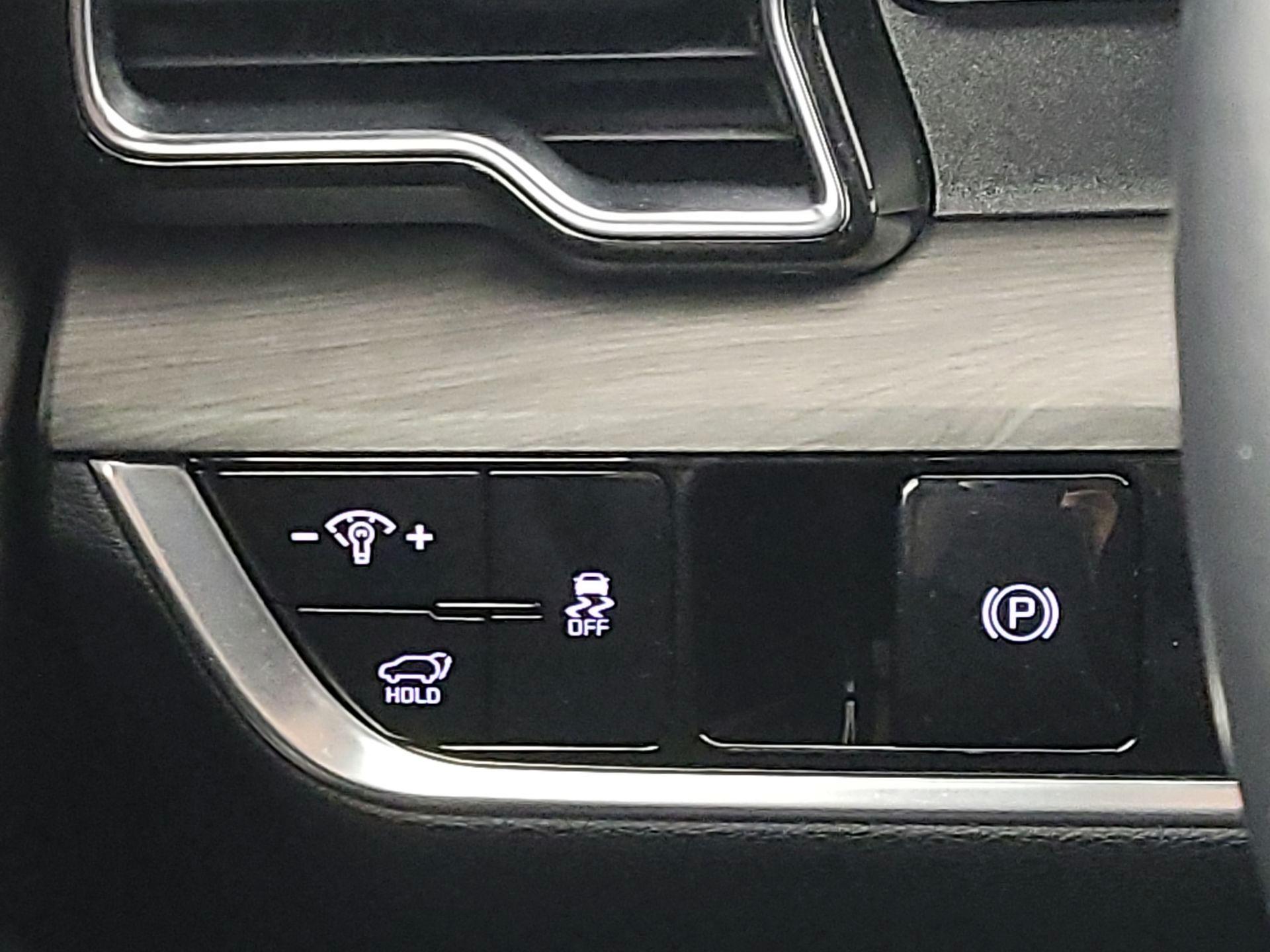 Thumbnail: 2023 Kia Sportage - 13