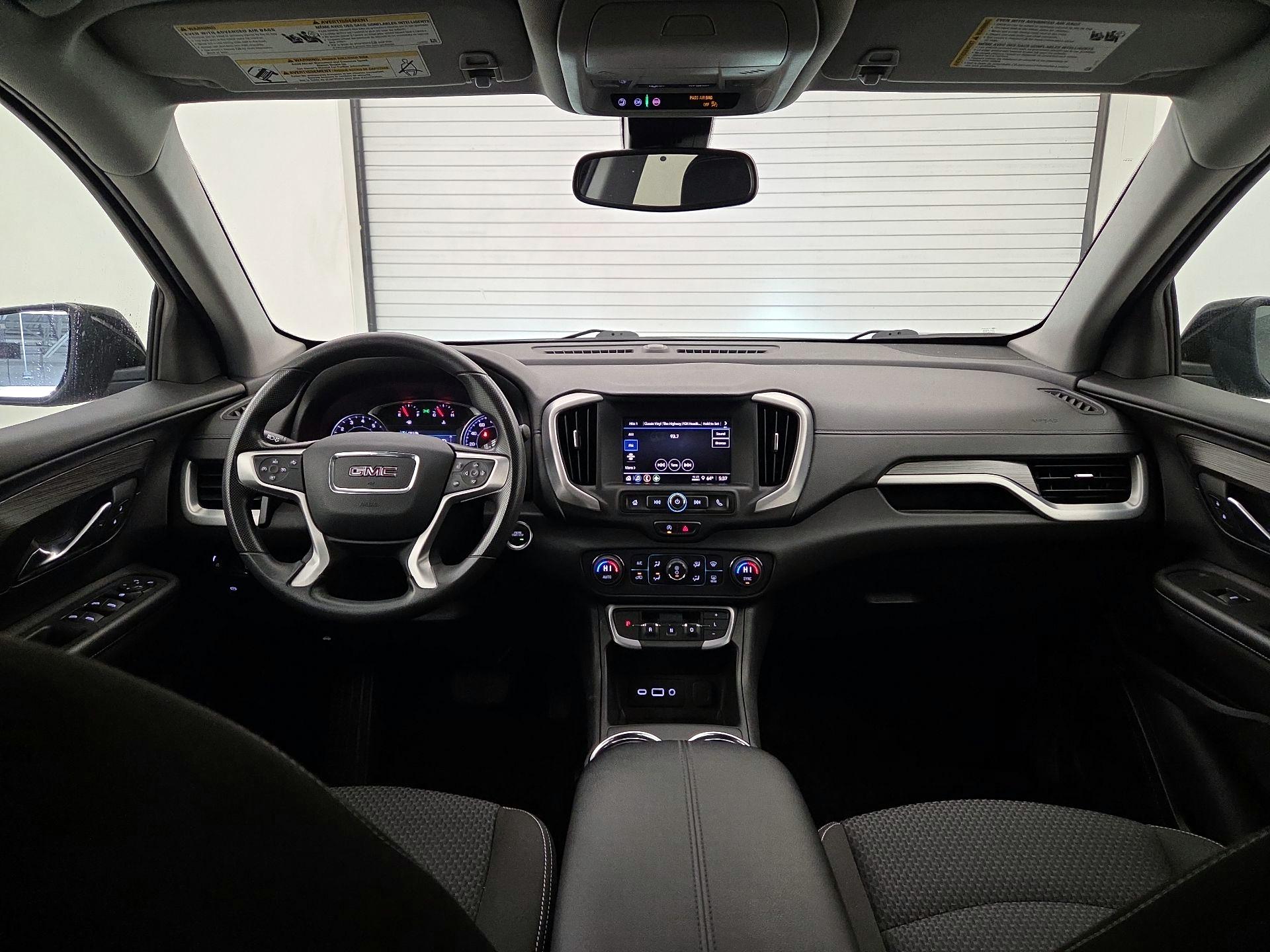 Thumbnail: 2022 GMC Terrain - 9