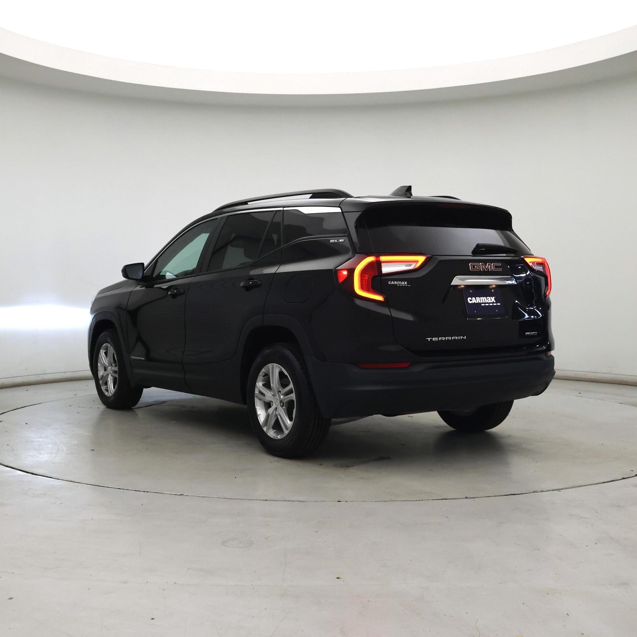 Thumbnail: 2022 GMC Terrain - 2