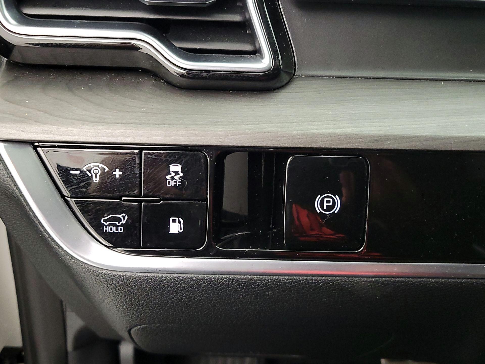 Thumbnail: 2024 Kia Sportage - 13