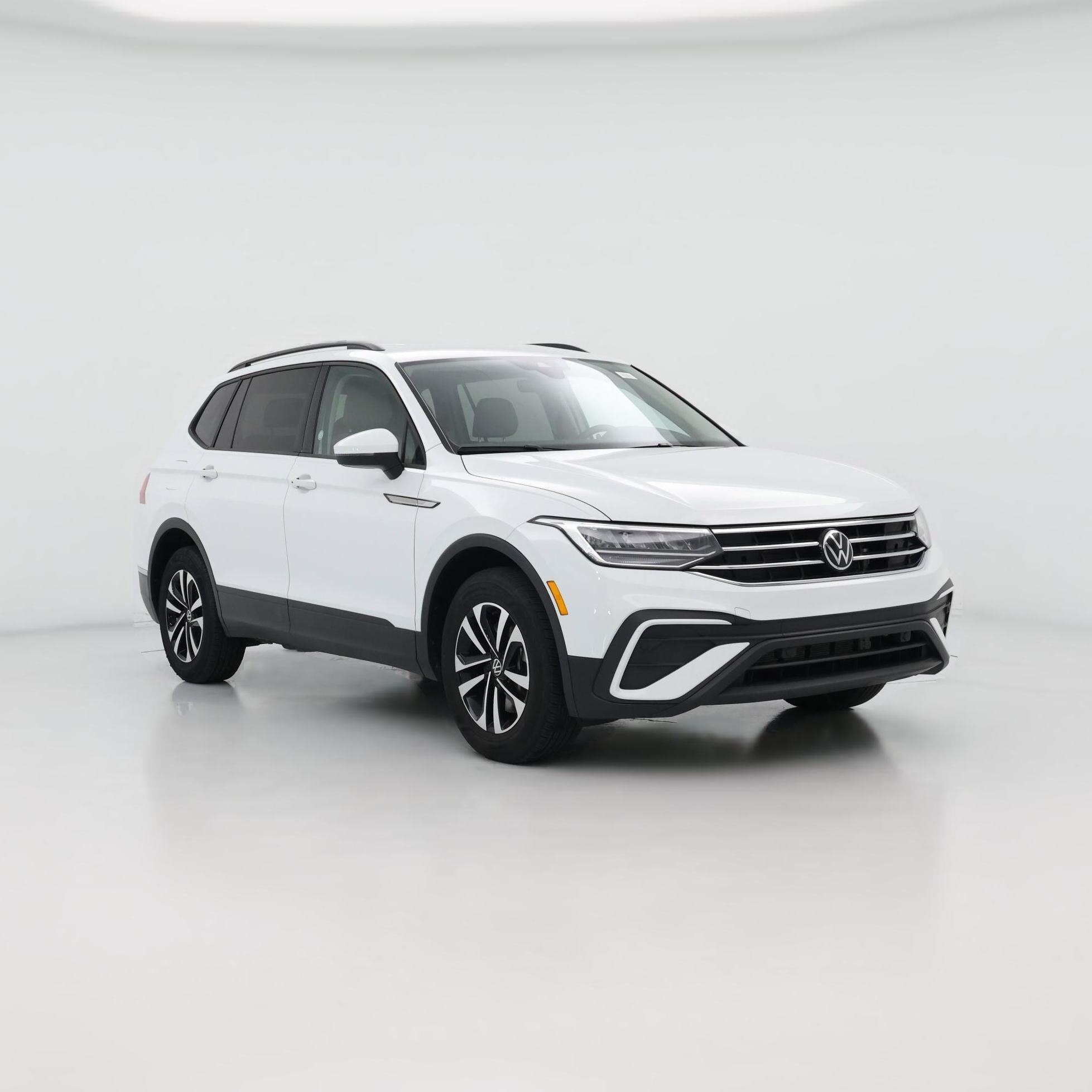 Thumbnail: 2024 Volkswagen Tiguan - 1