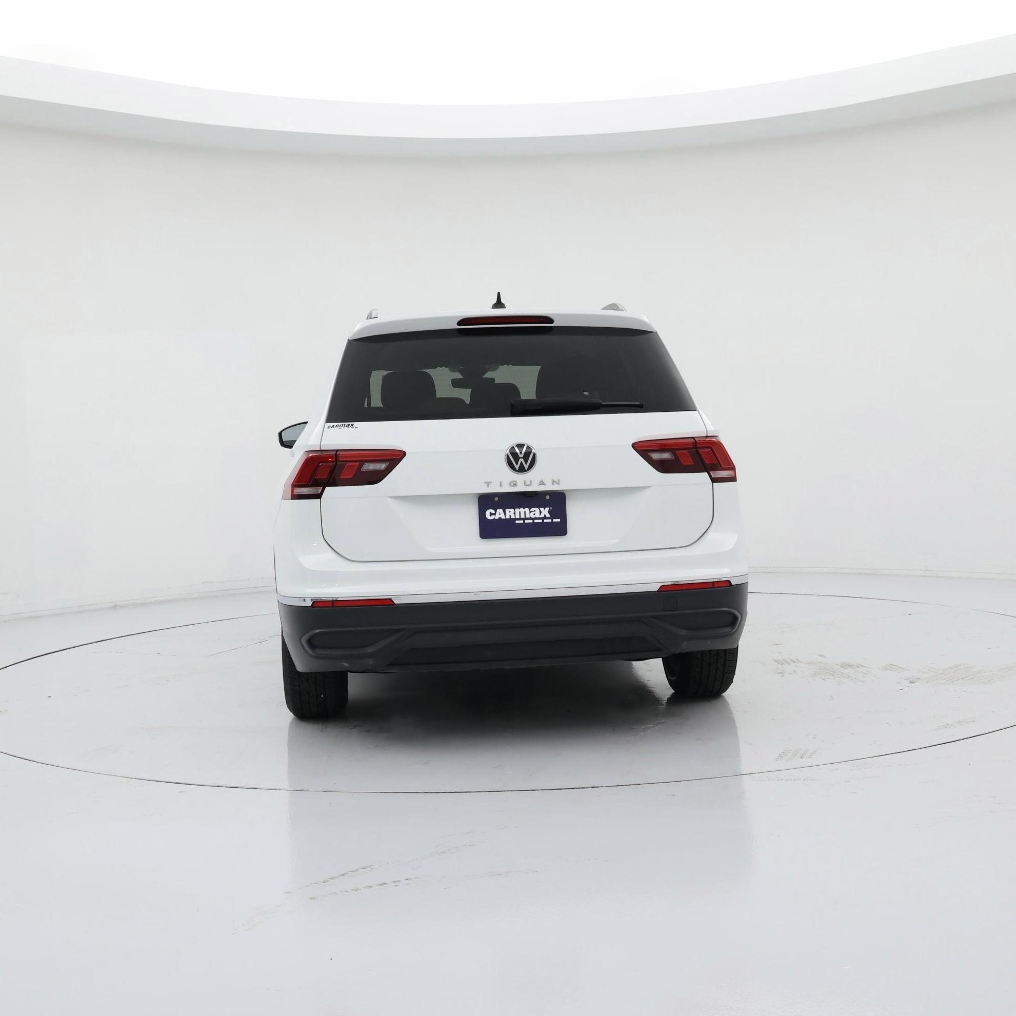 Thumbnail: 2024 Volkswagen Tiguan - 6