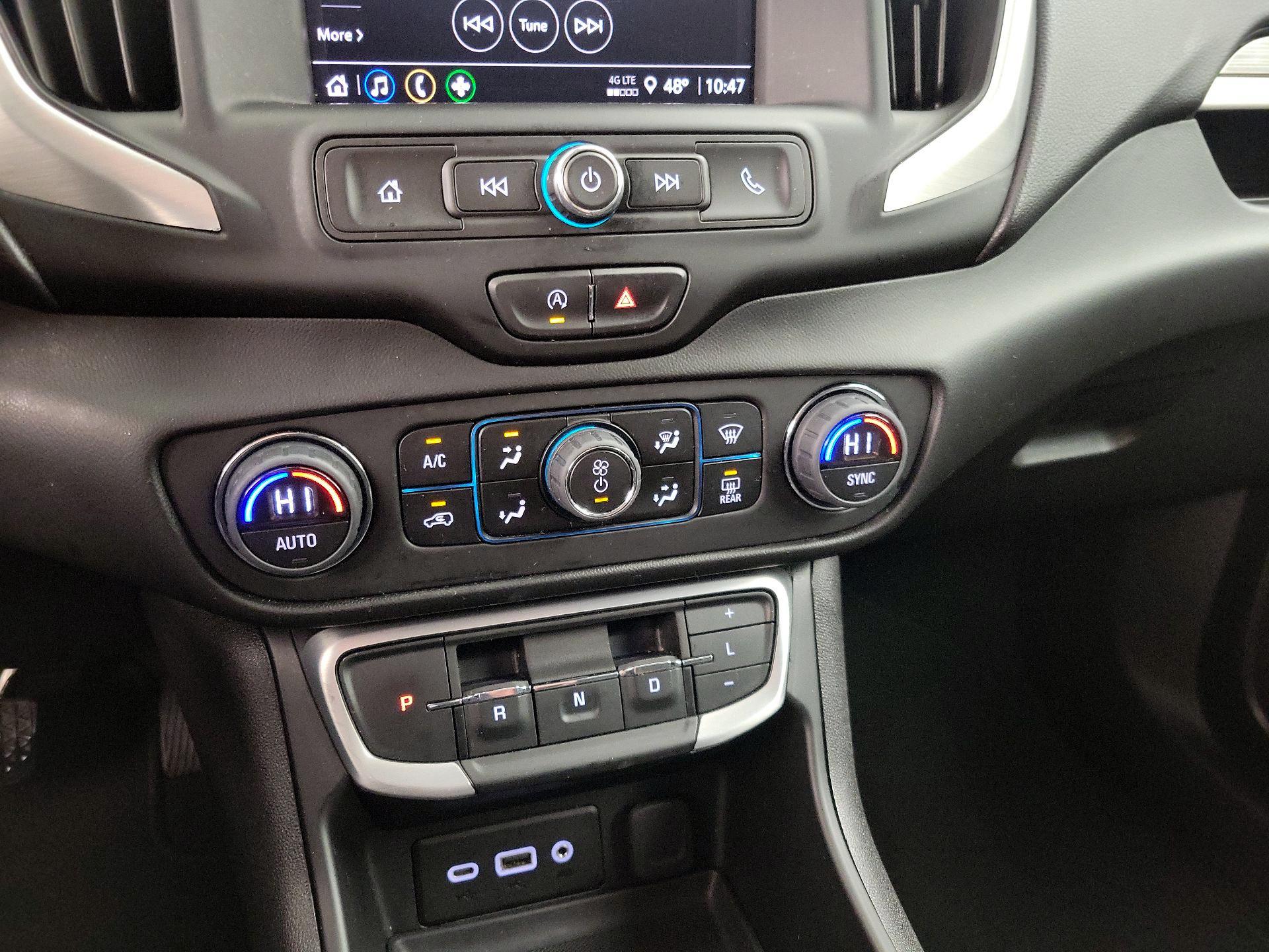 Thumbnail: 2022 GMC Terrain - 16