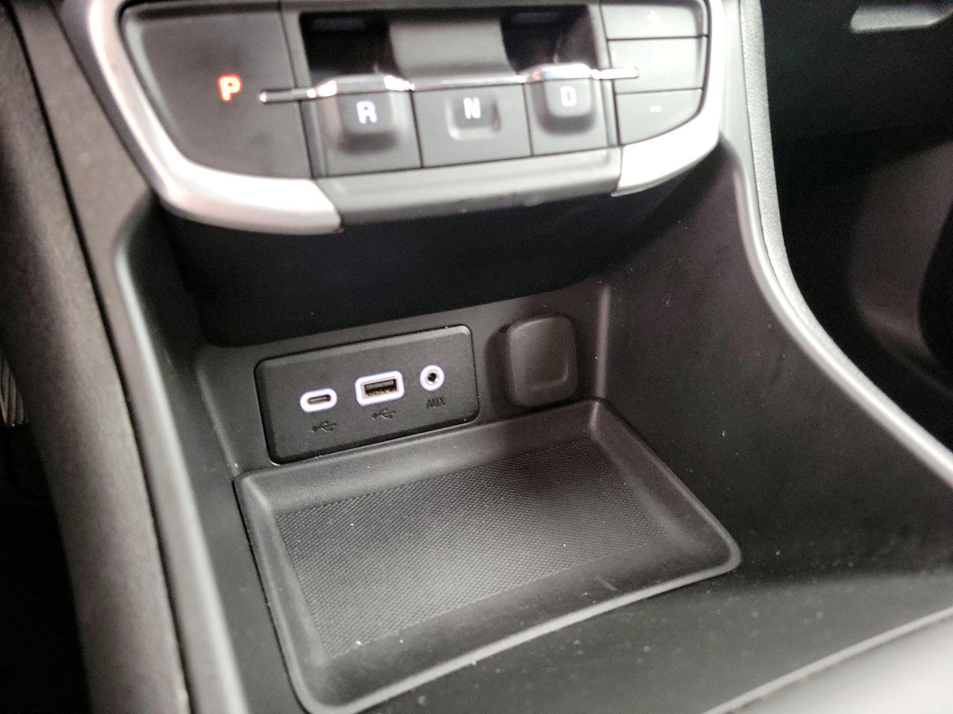 Thumbnail: 2022 GMC Terrain - 18