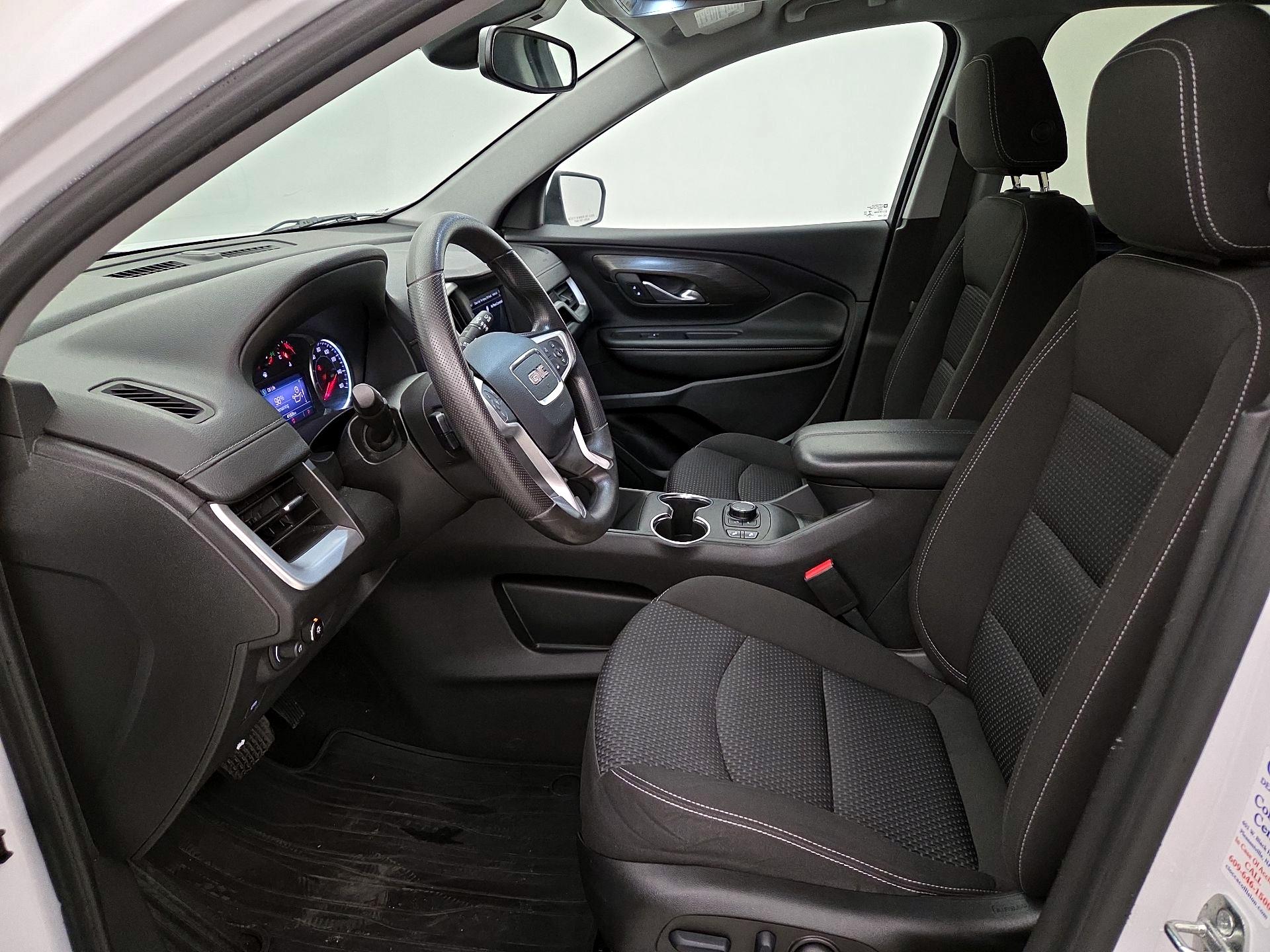 Thumbnail: 2022 GMC Terrain - 11