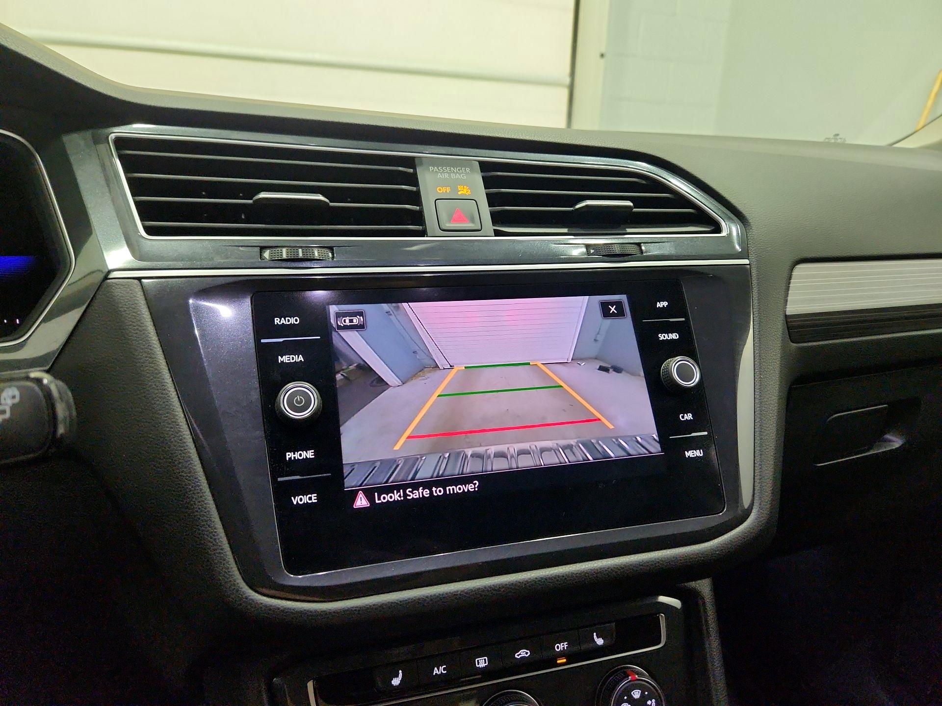 Thumbnail: 2024 Volkswagen Tiguan - 14