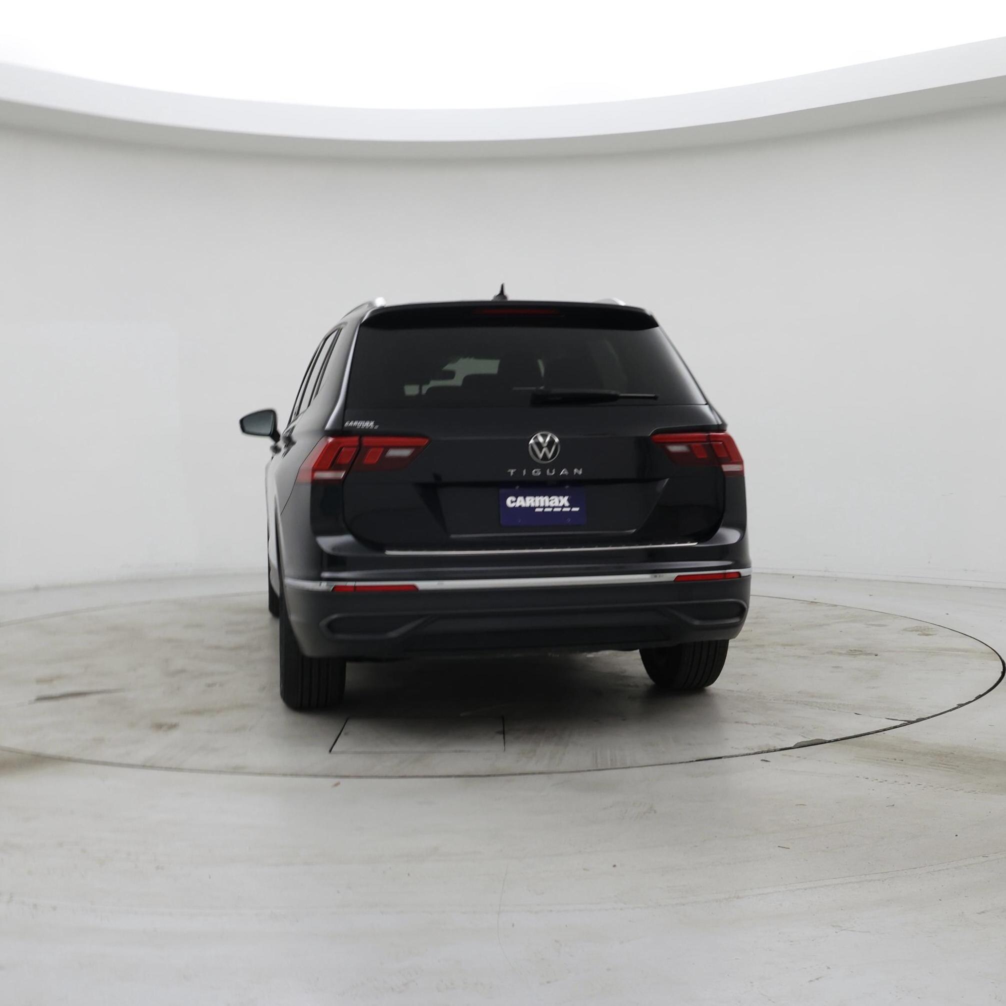 Thumbnail: 2024 Volkswagen Tiguan - 6