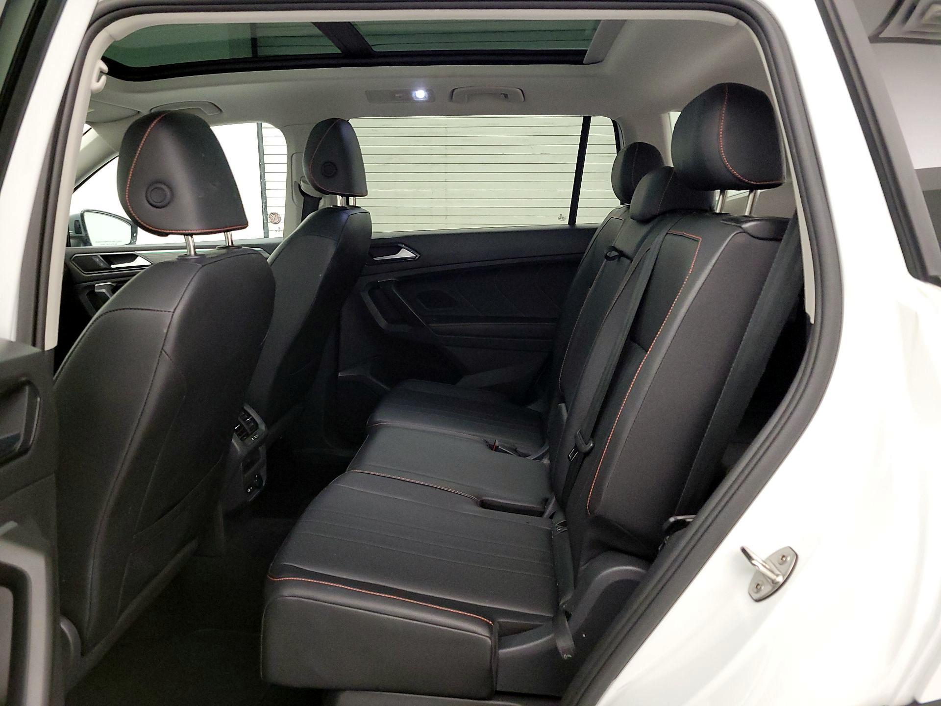 Thumbnail: 2024 Volkswagen Tiguan - 20