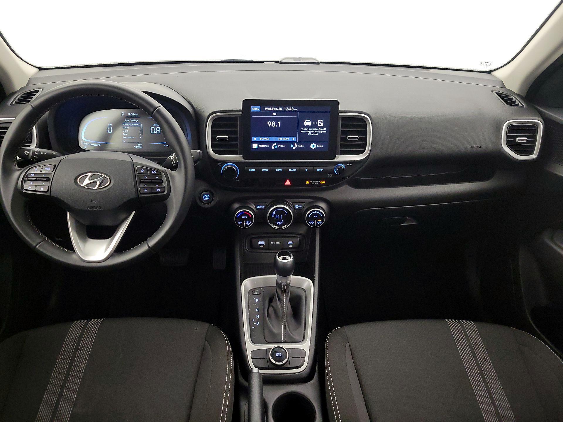 Thumbnail: 2025 Hyundai Venue - 9