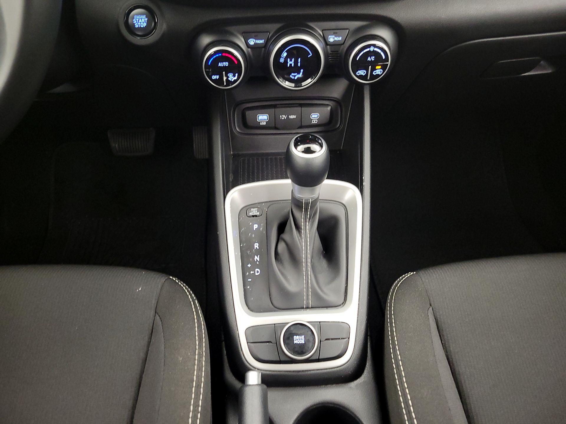 Thumbnail: 2025 Hyundai Venue - 16