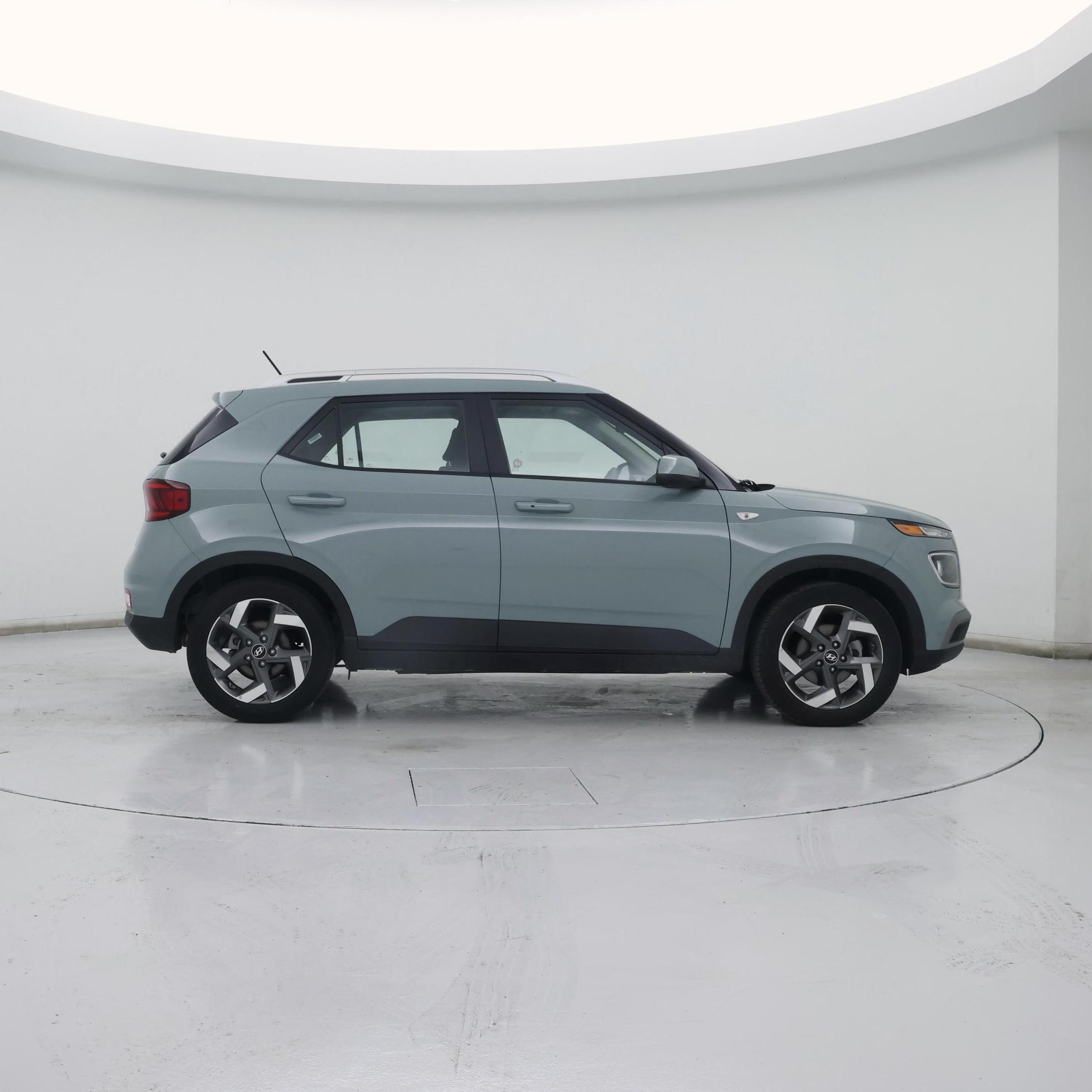 Thumbnail: 2025 Hyundai Venue - 7