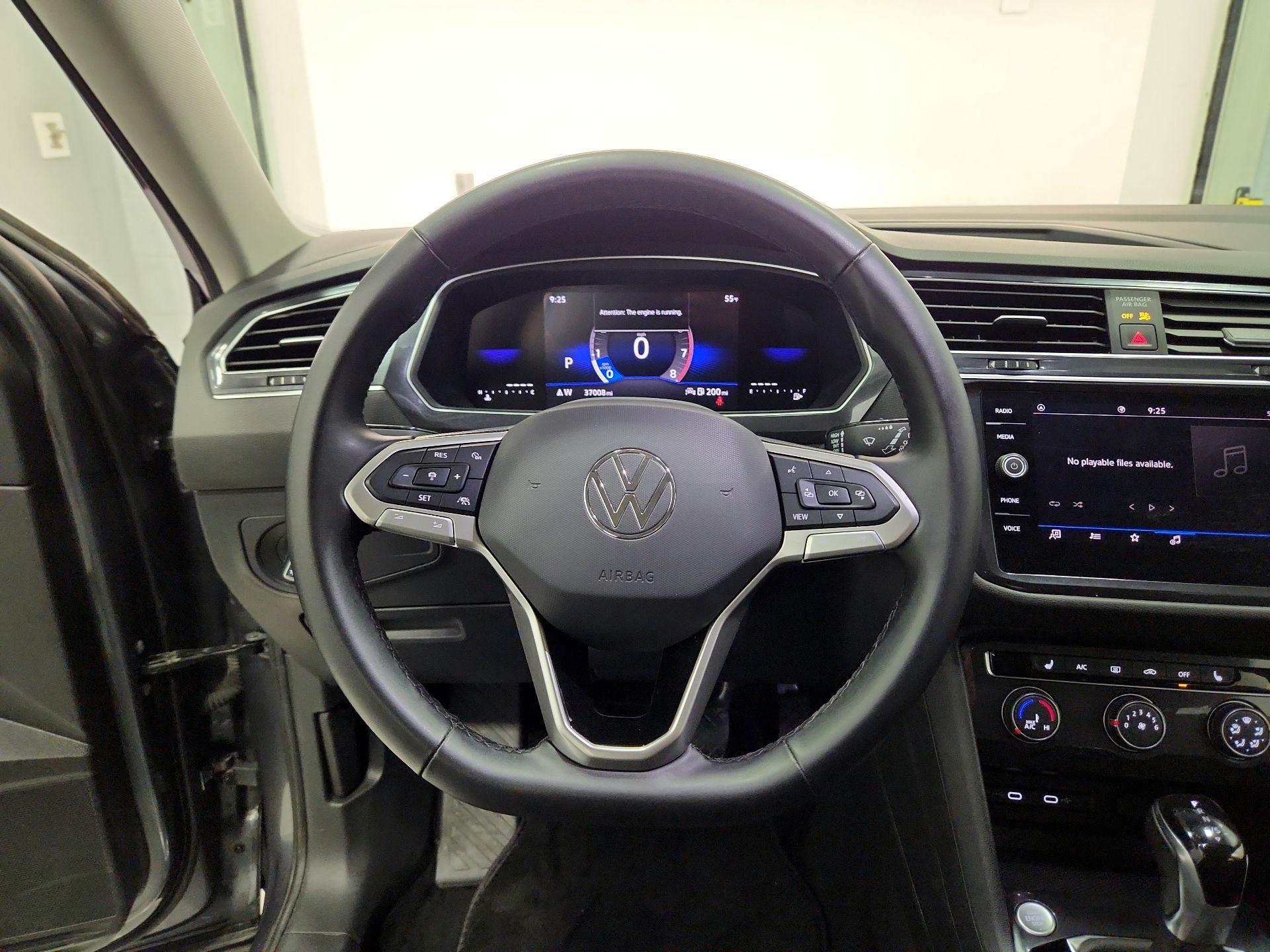 Thumbnail: 2024 Volkswagen Tiguan - 10