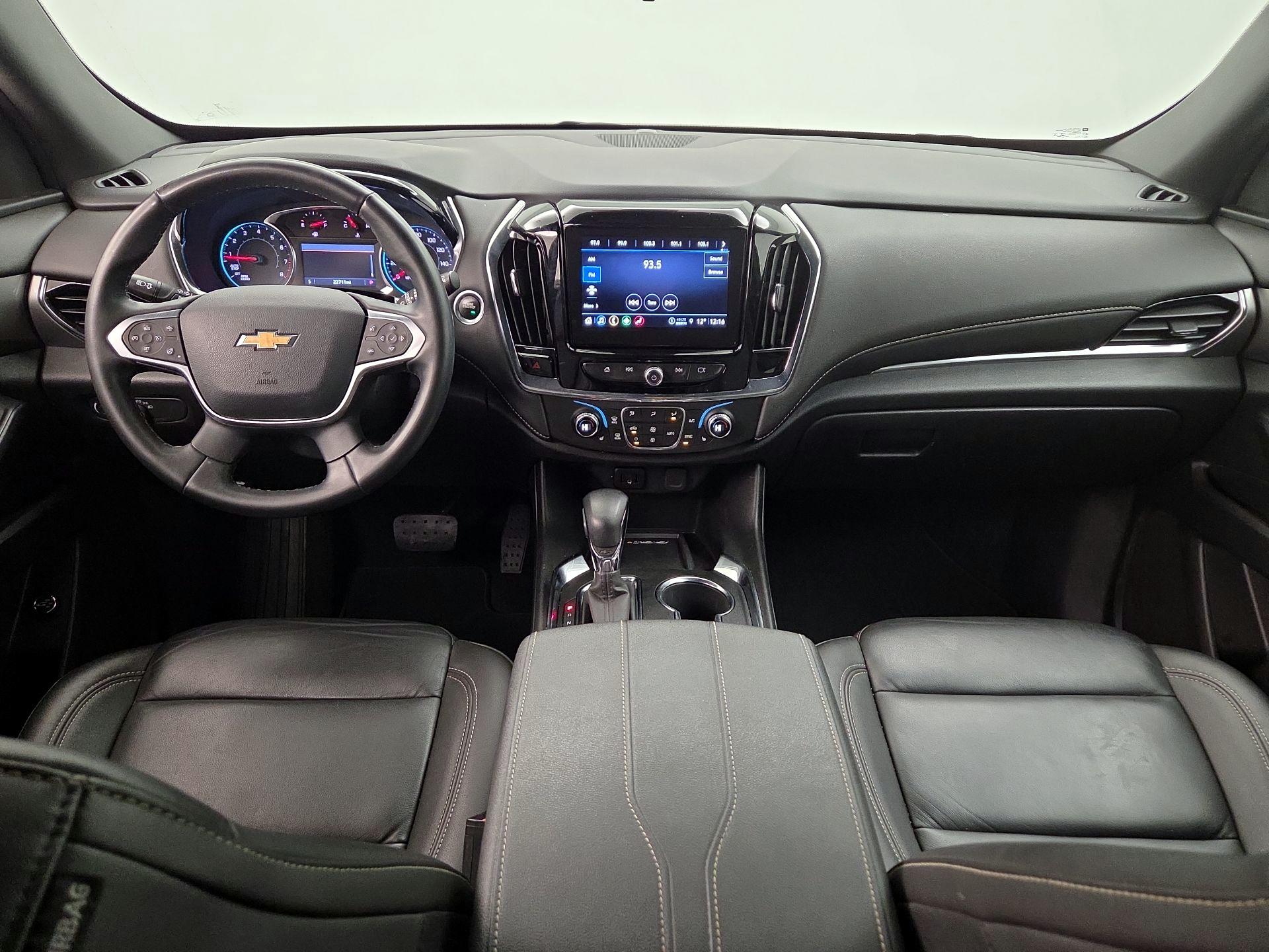 Thumbnail: 2023 Chevrolet Traverse - 9