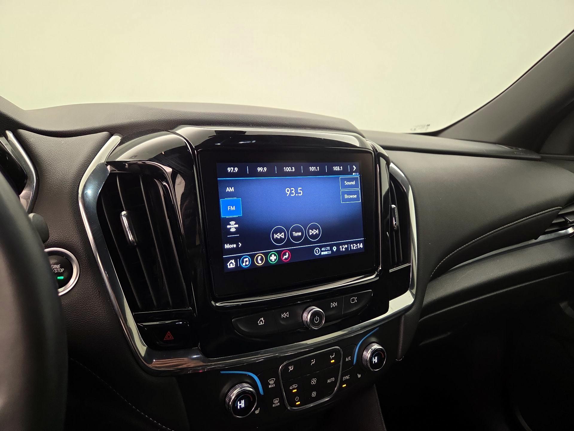 Thumbnail: 2023 Chevrolet Traverse - 15