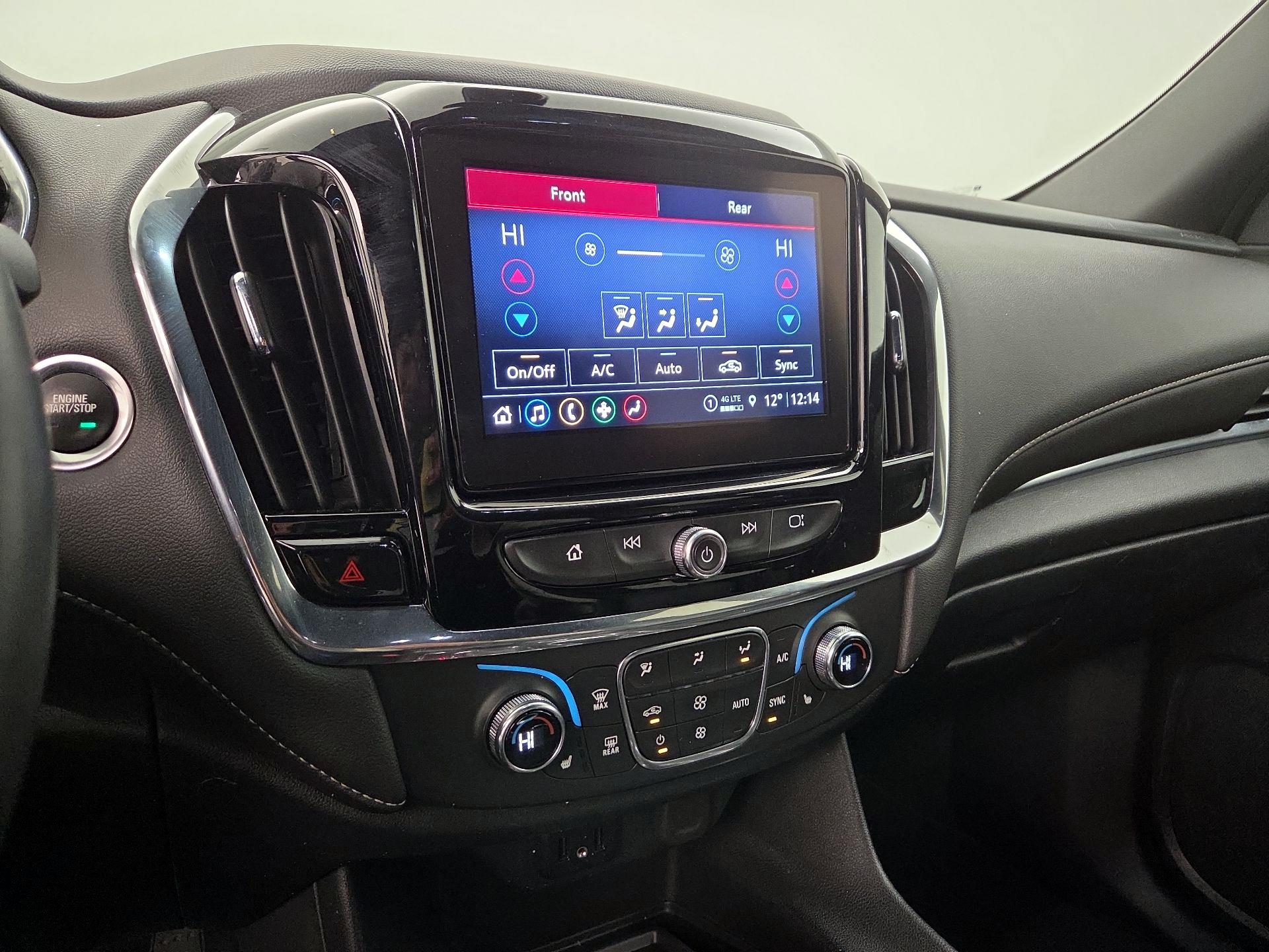 Thumbnail: 2023 Chevrolet Traverse - 16