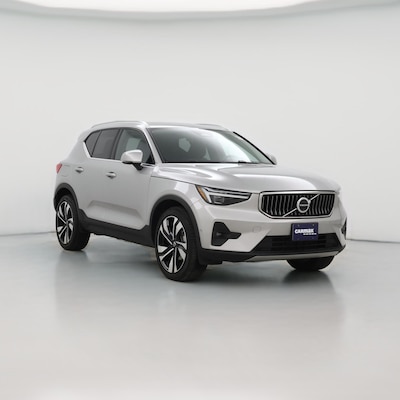 2024 Volvo XC40 B5 Plus Bright Theme