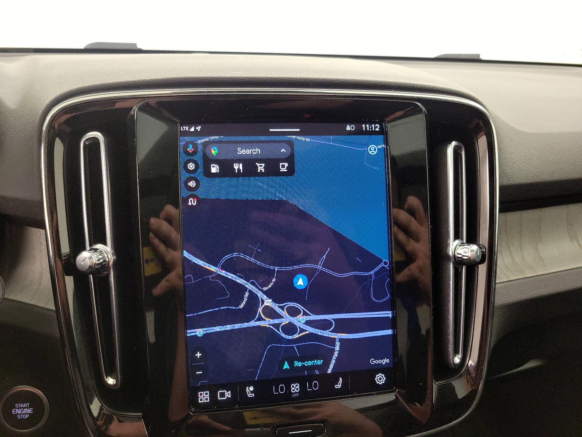 Thumbnail: 2024 Volvo XC40 - 14