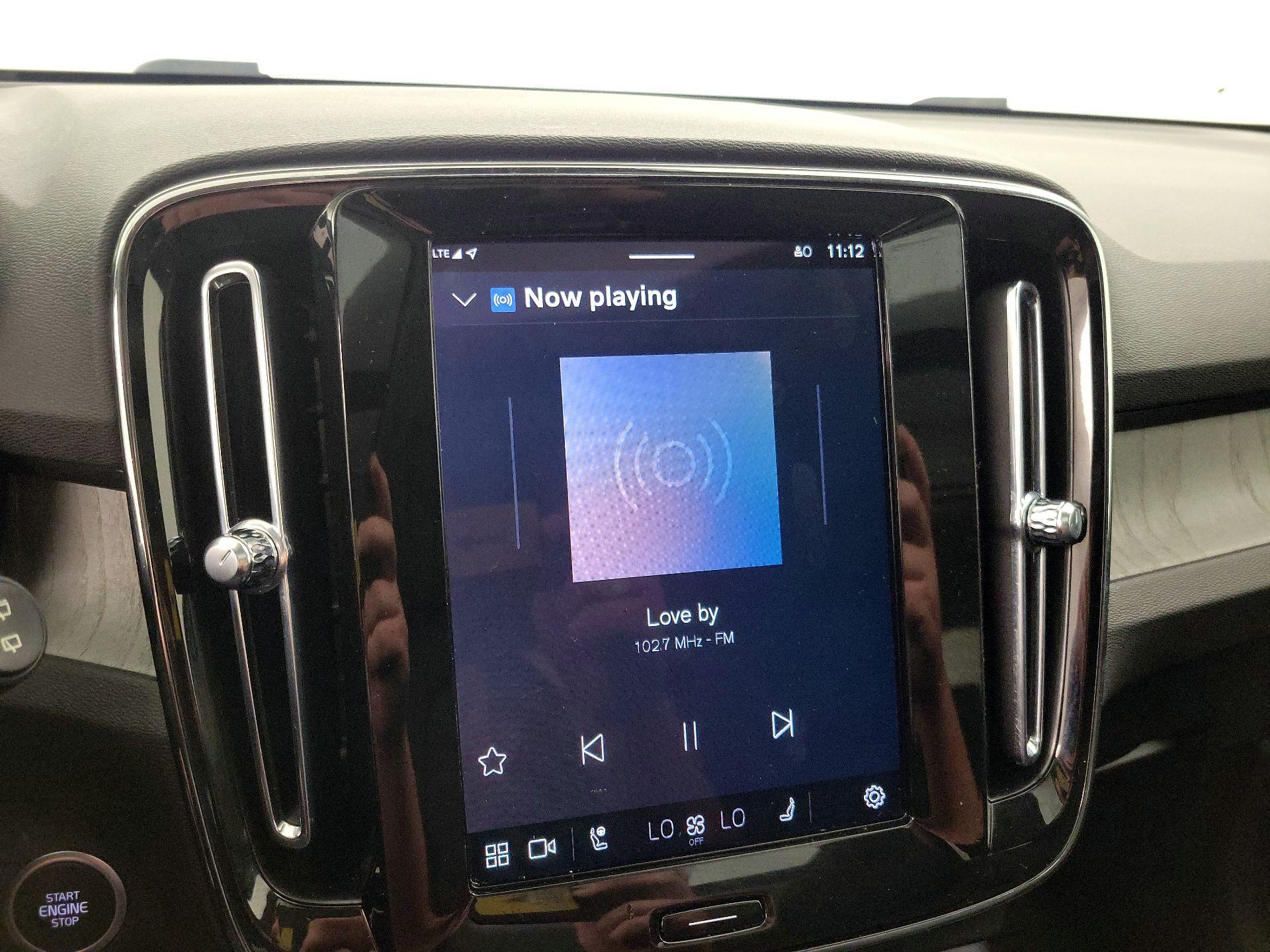 Thumbnail: 2024 Volvo XC40 - 16