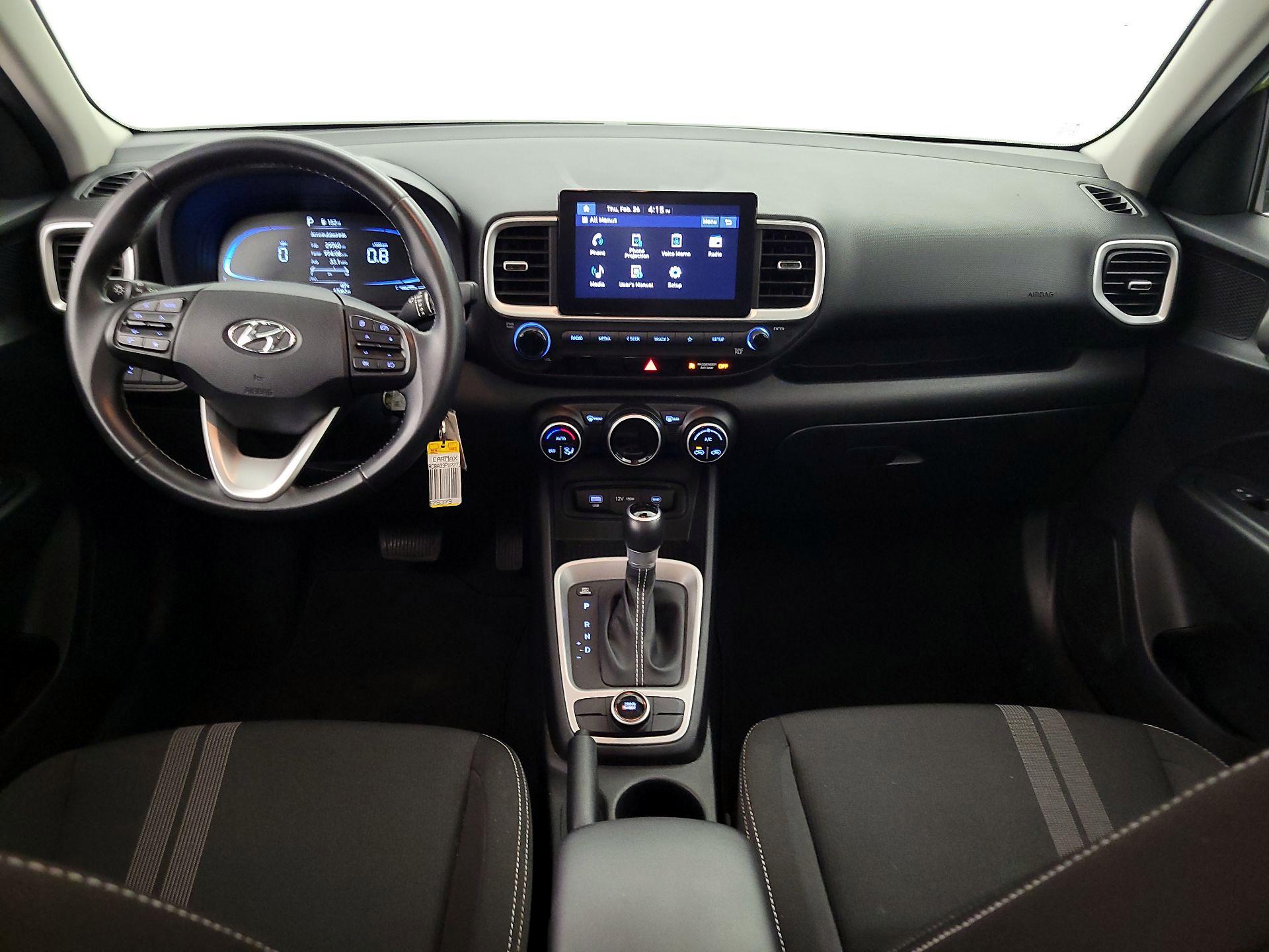 Thumbnail: 2023 Hyundai Venue - 9