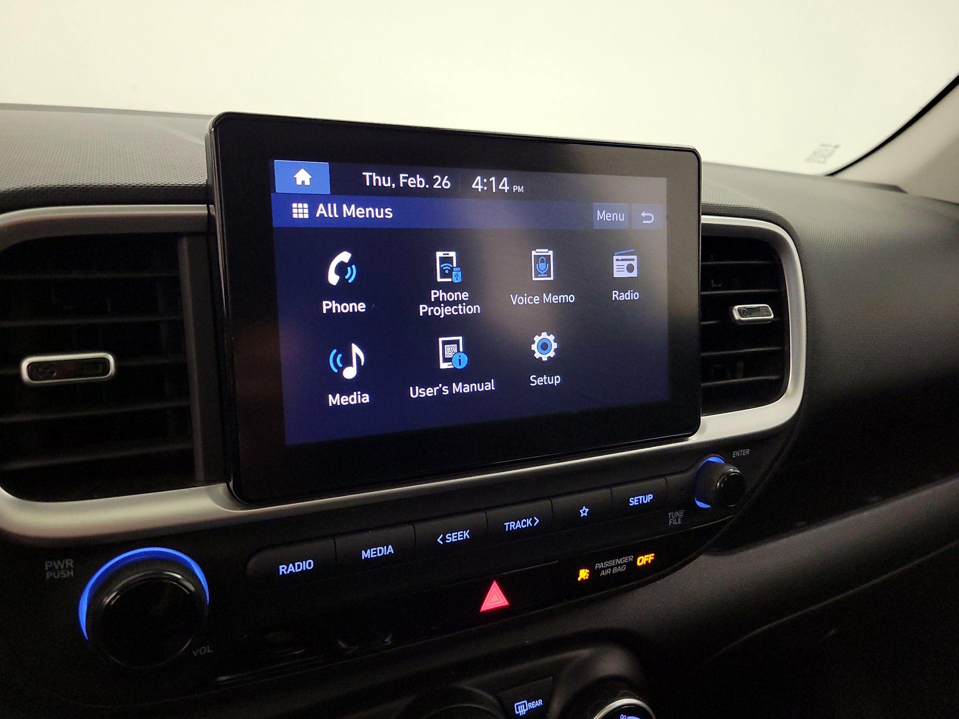 Thumbnail: 2023 Hyundai Venue - 14