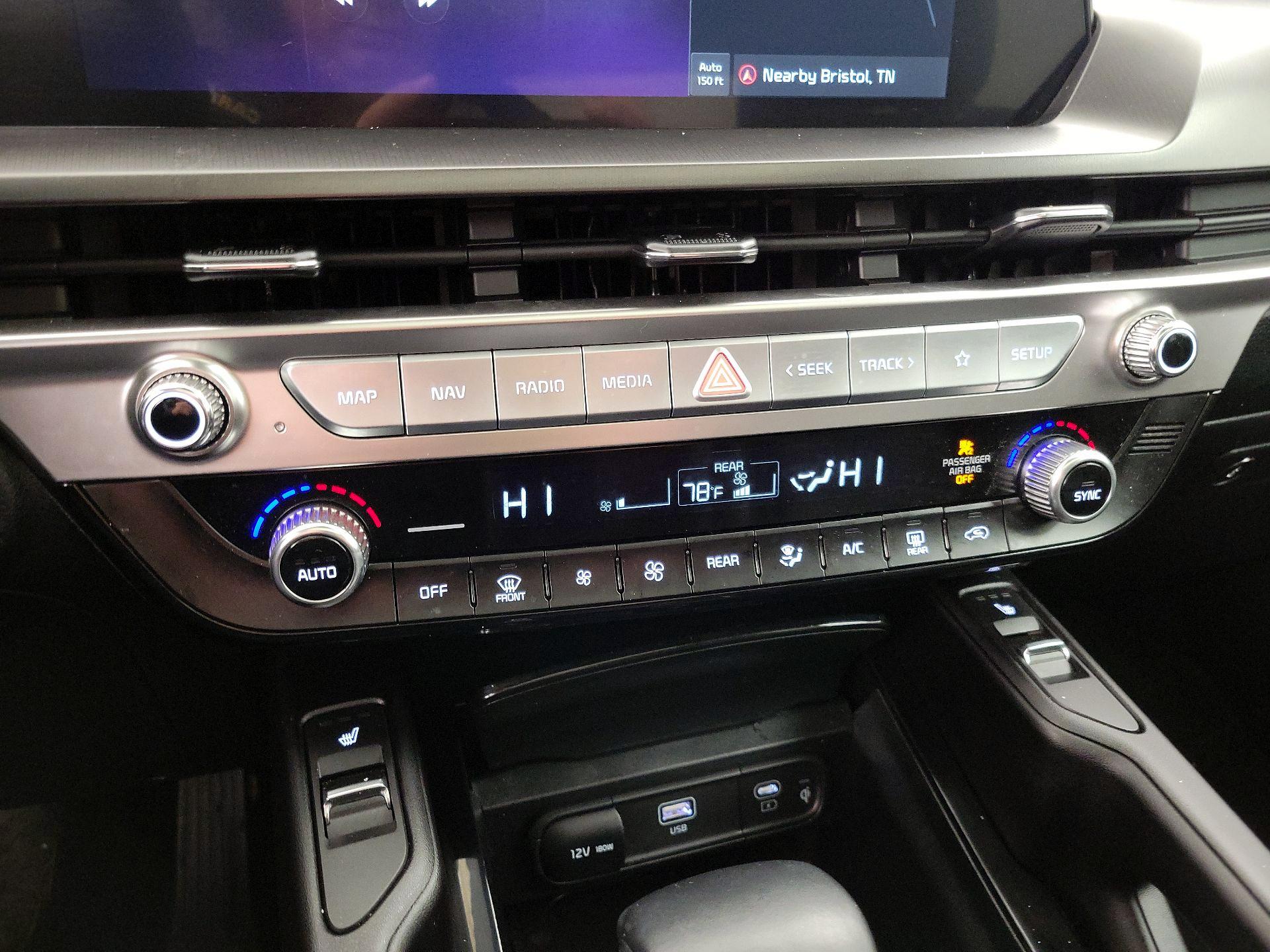 Thumbnail: 2025 Kia Telluride - 17