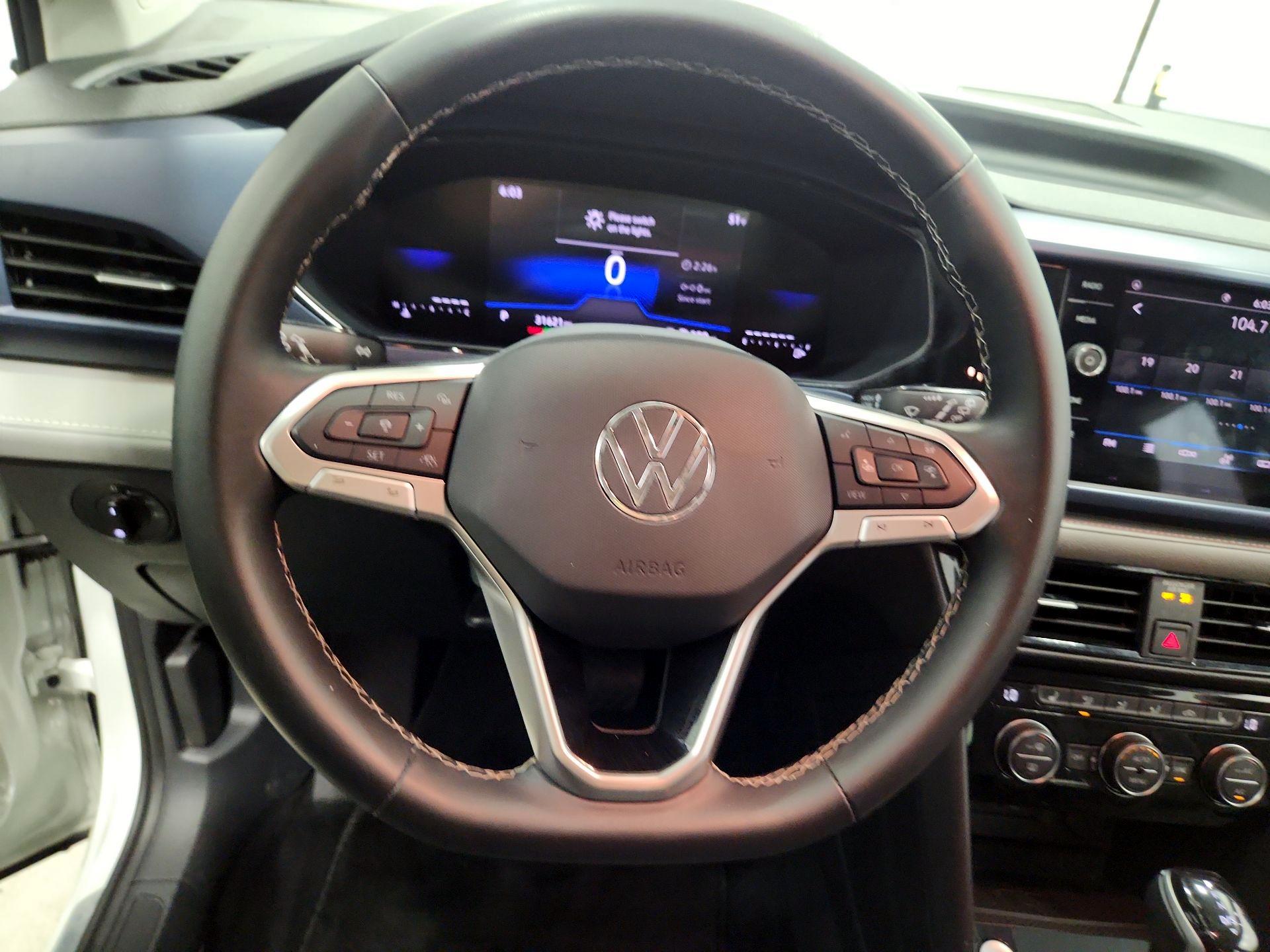 Thumbnail: 2024 Volkswagen Taos - 10