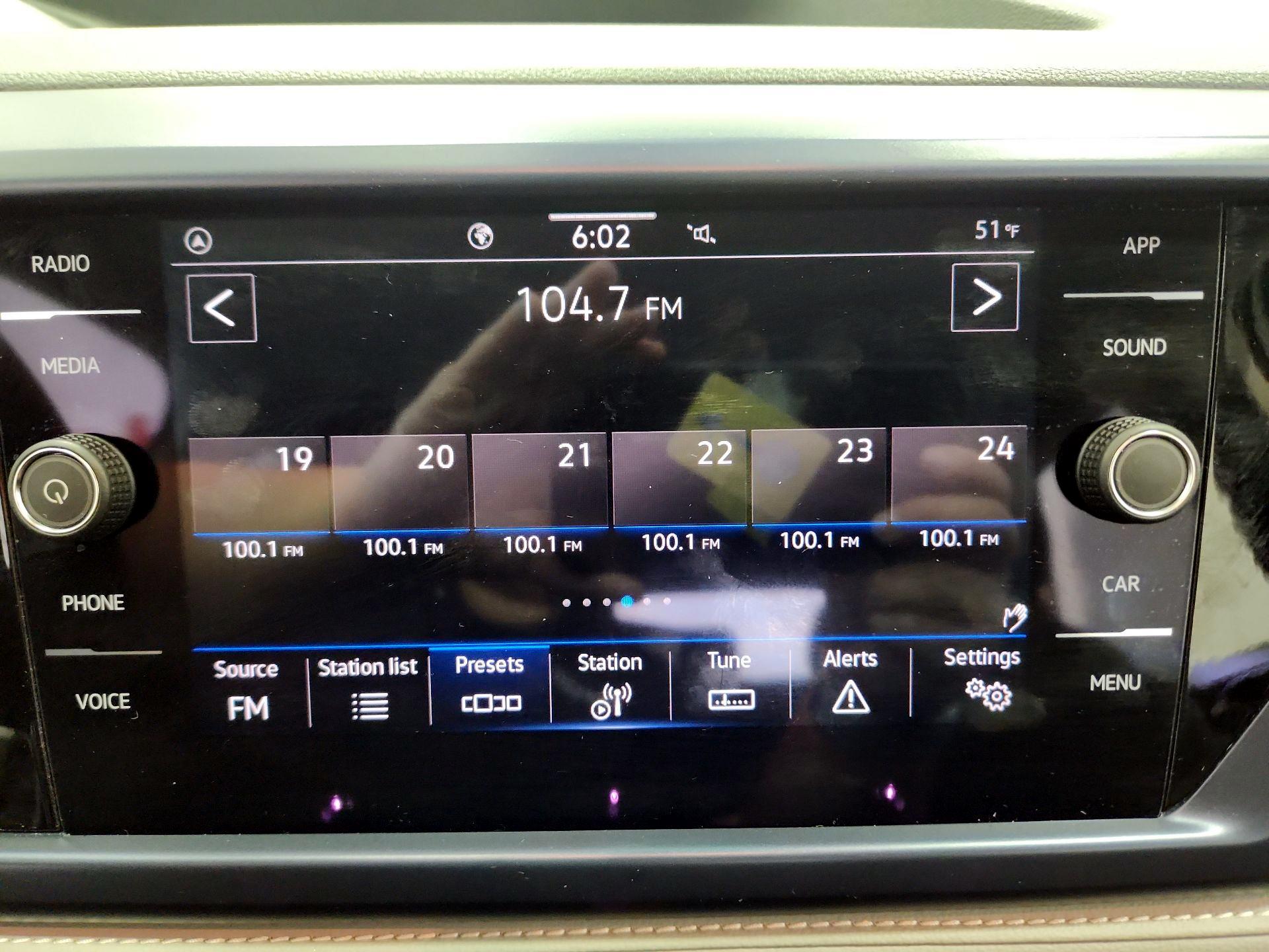 Thumbnail: 2024 Volkswagen Taos - 15