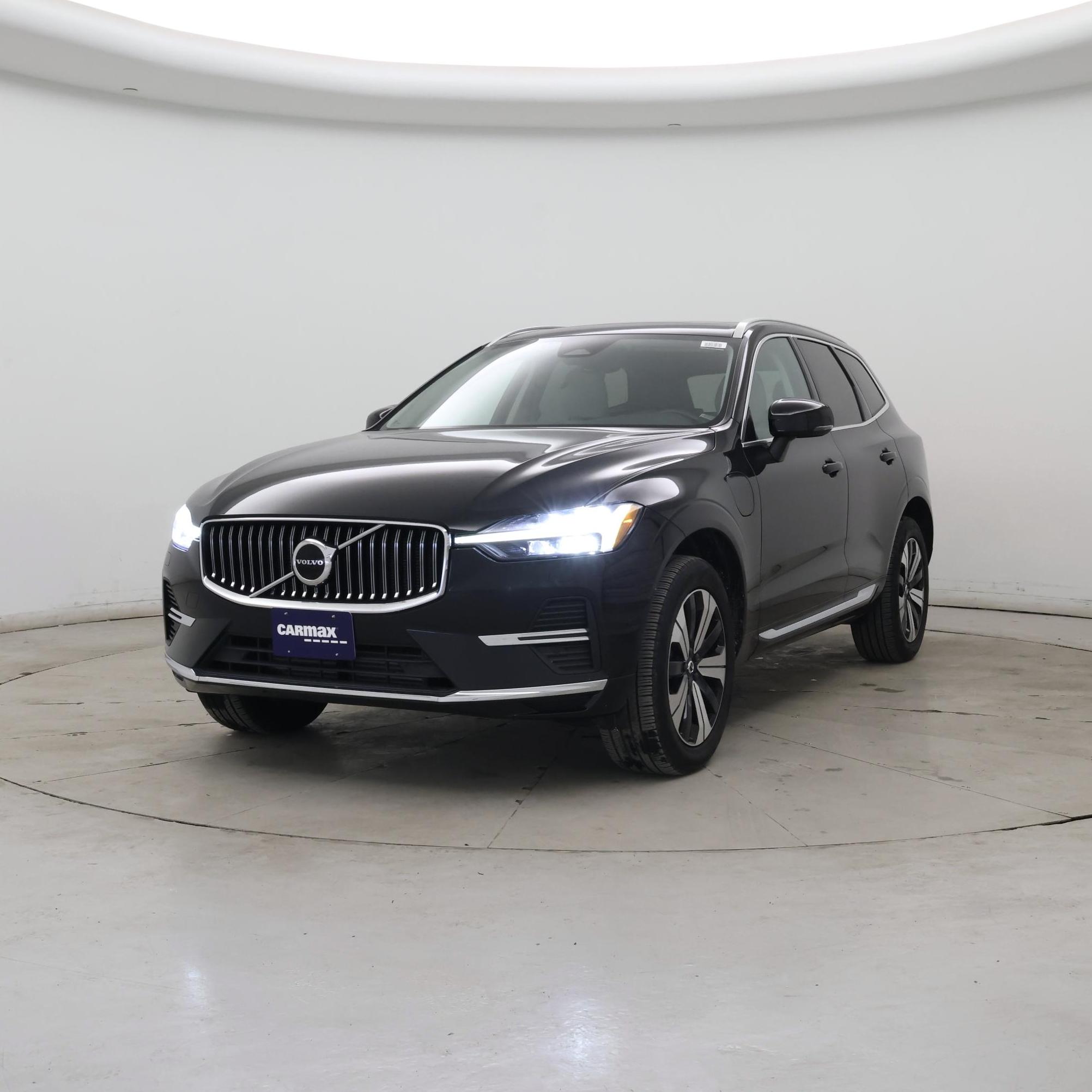 Thumbnail: 2023 Volvo XC60 - 4