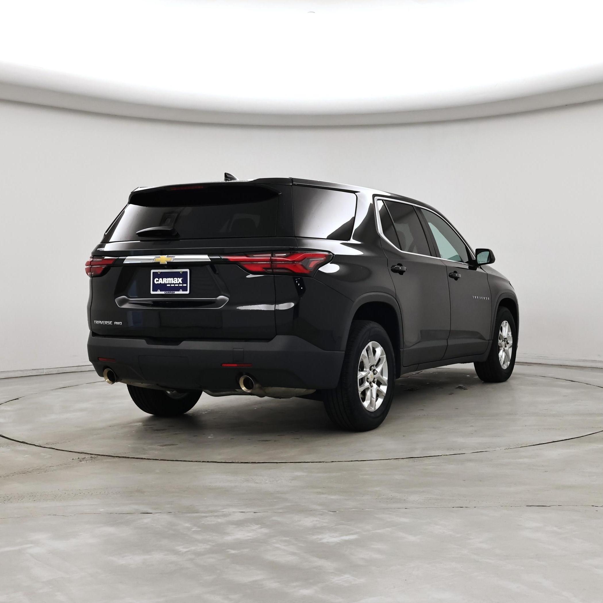 Thumbnail: 2023 Chevrolet Traverse - 8