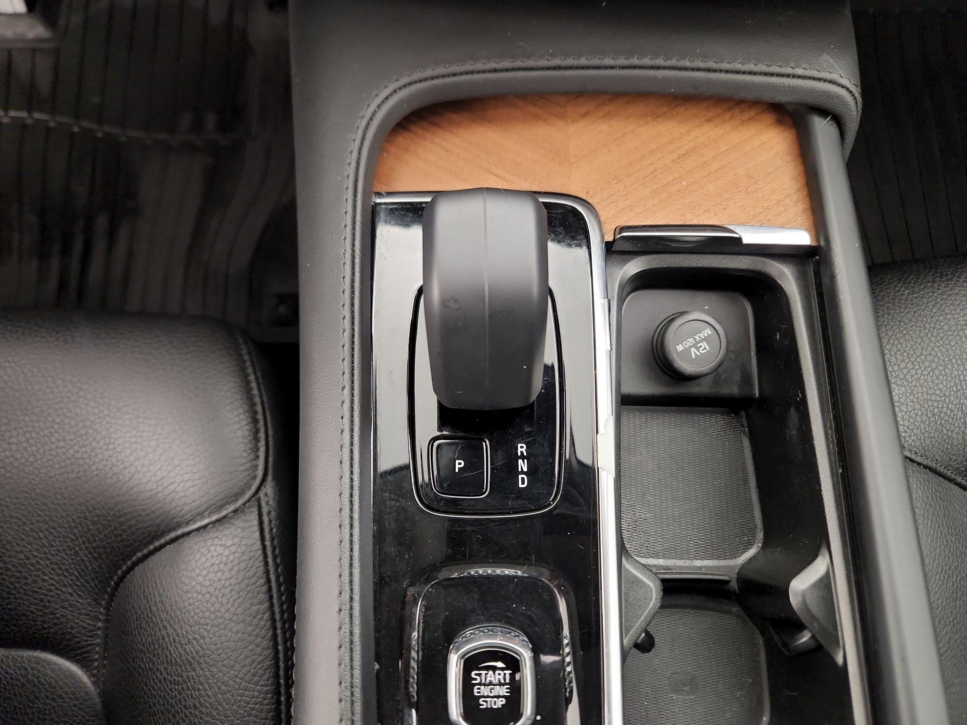 Thumbnail: 2023 Volvo XC90 - 17