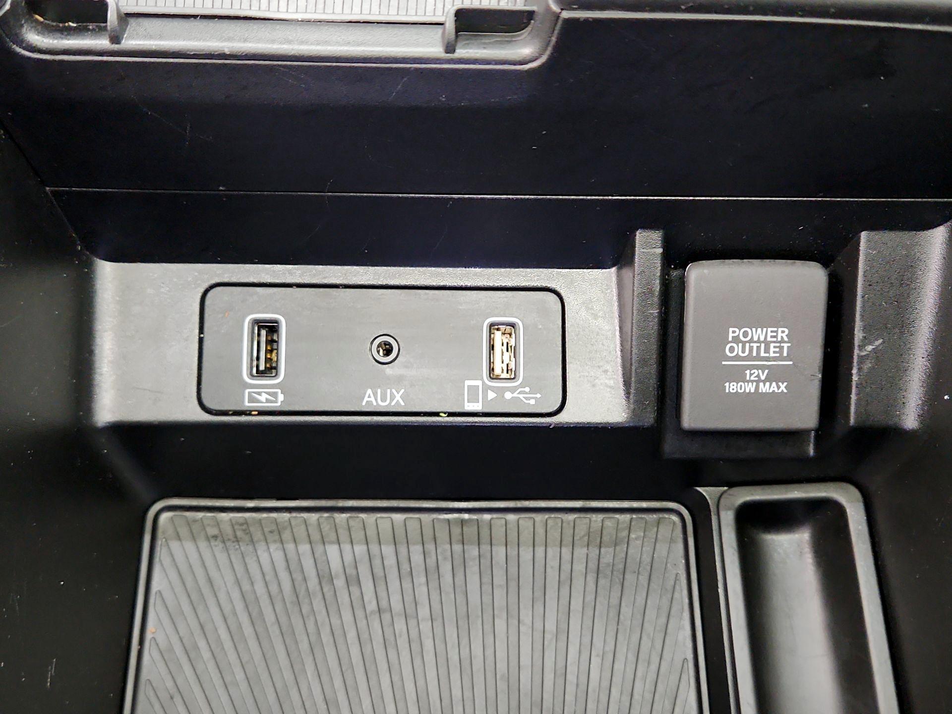 Thumbnail: 2022 Acura TLX - 18