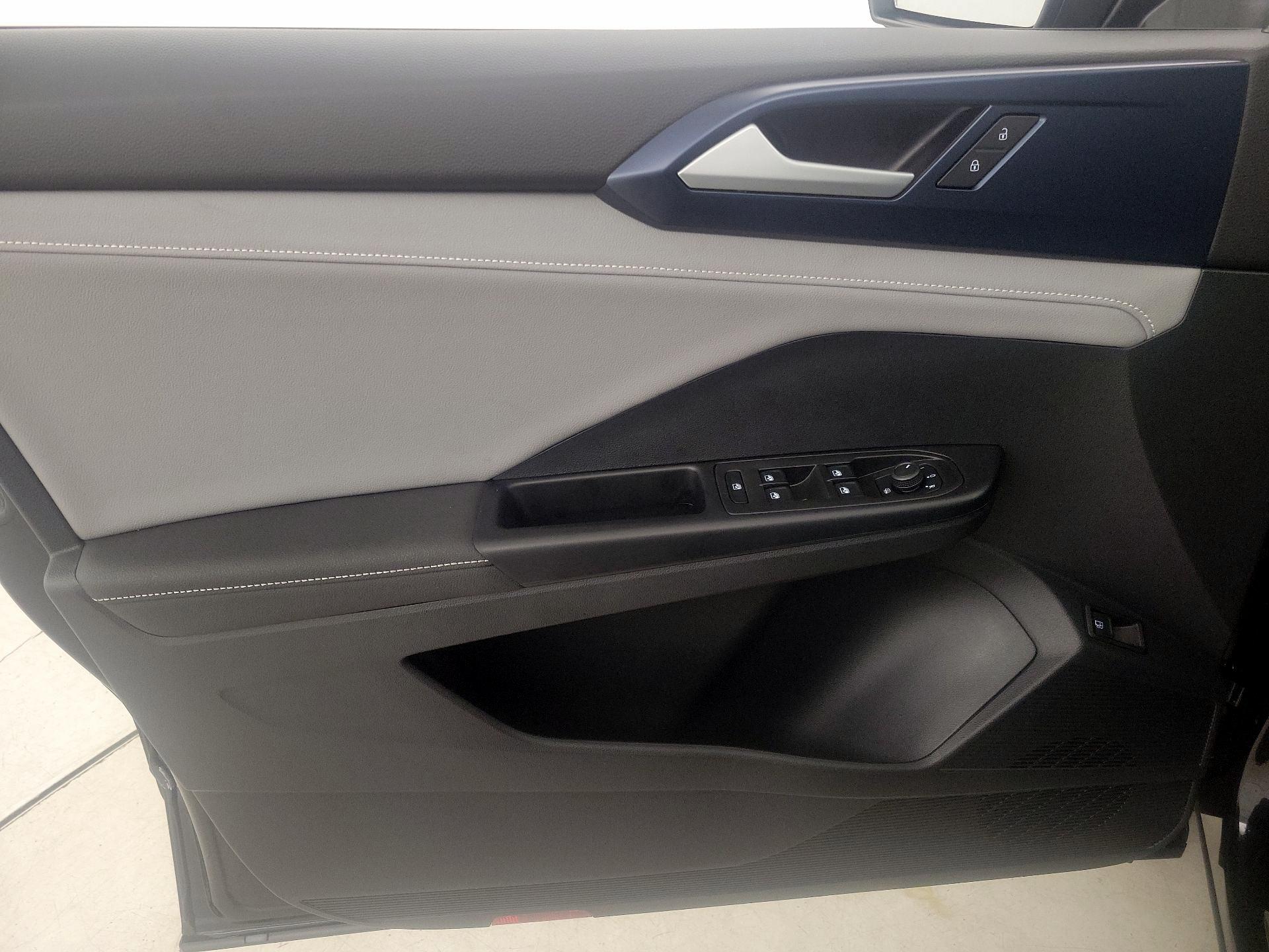 Thumbnail: 2024 Volkswagen Taos - 12