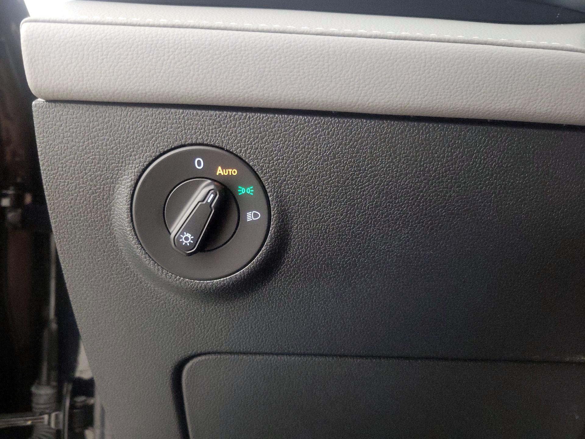 Thumbnail: 2024 Volkswagen Taos - 13