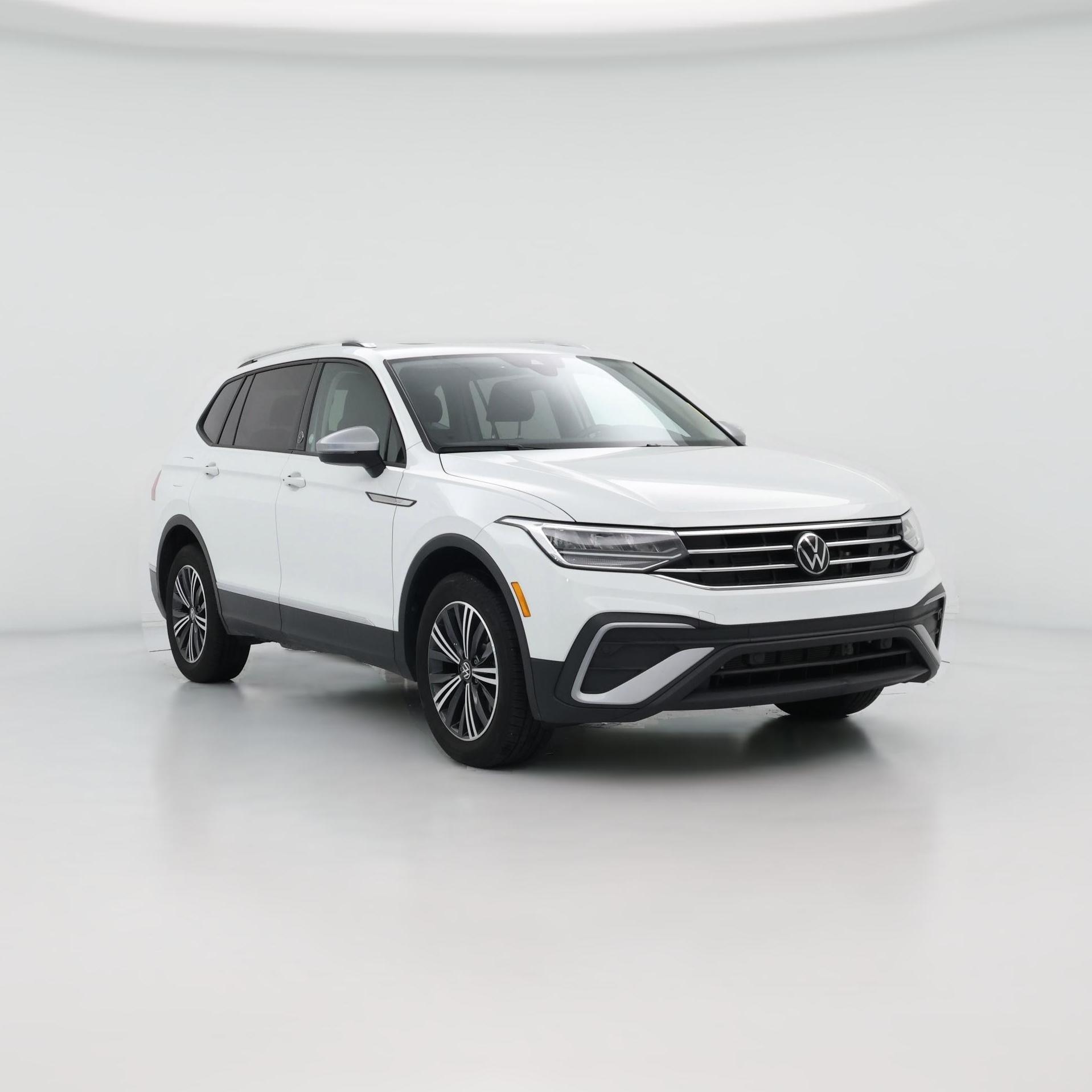 Thumbnail: 2024 Volkswagen Tiguan - 1