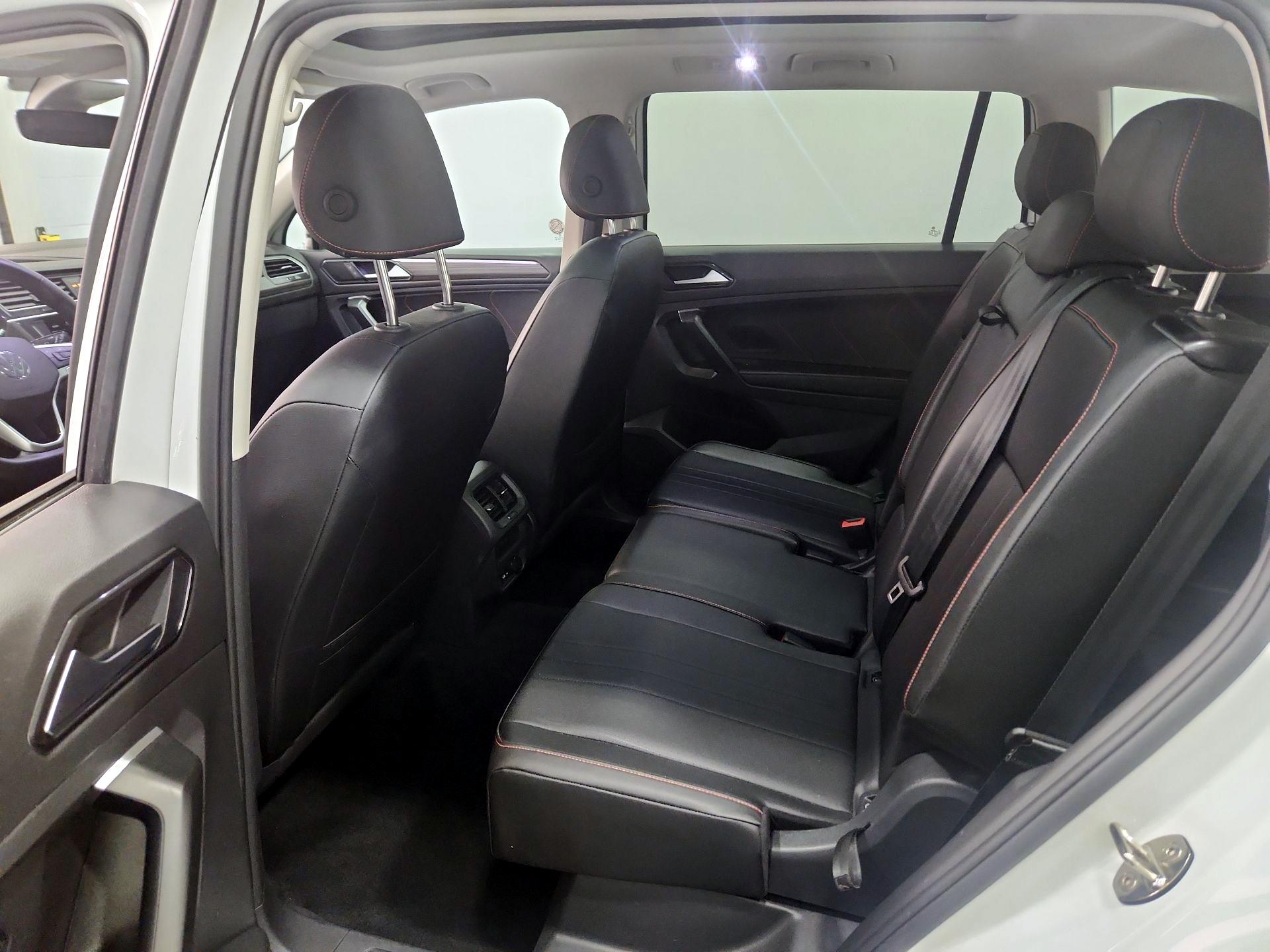 Thumbnail: 2024 Volkswagen Tiguan - 20