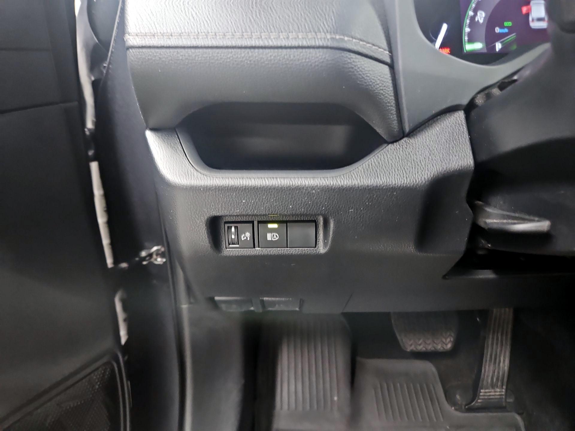 Thumbnail: 2023 Toyota RAV4 - 13