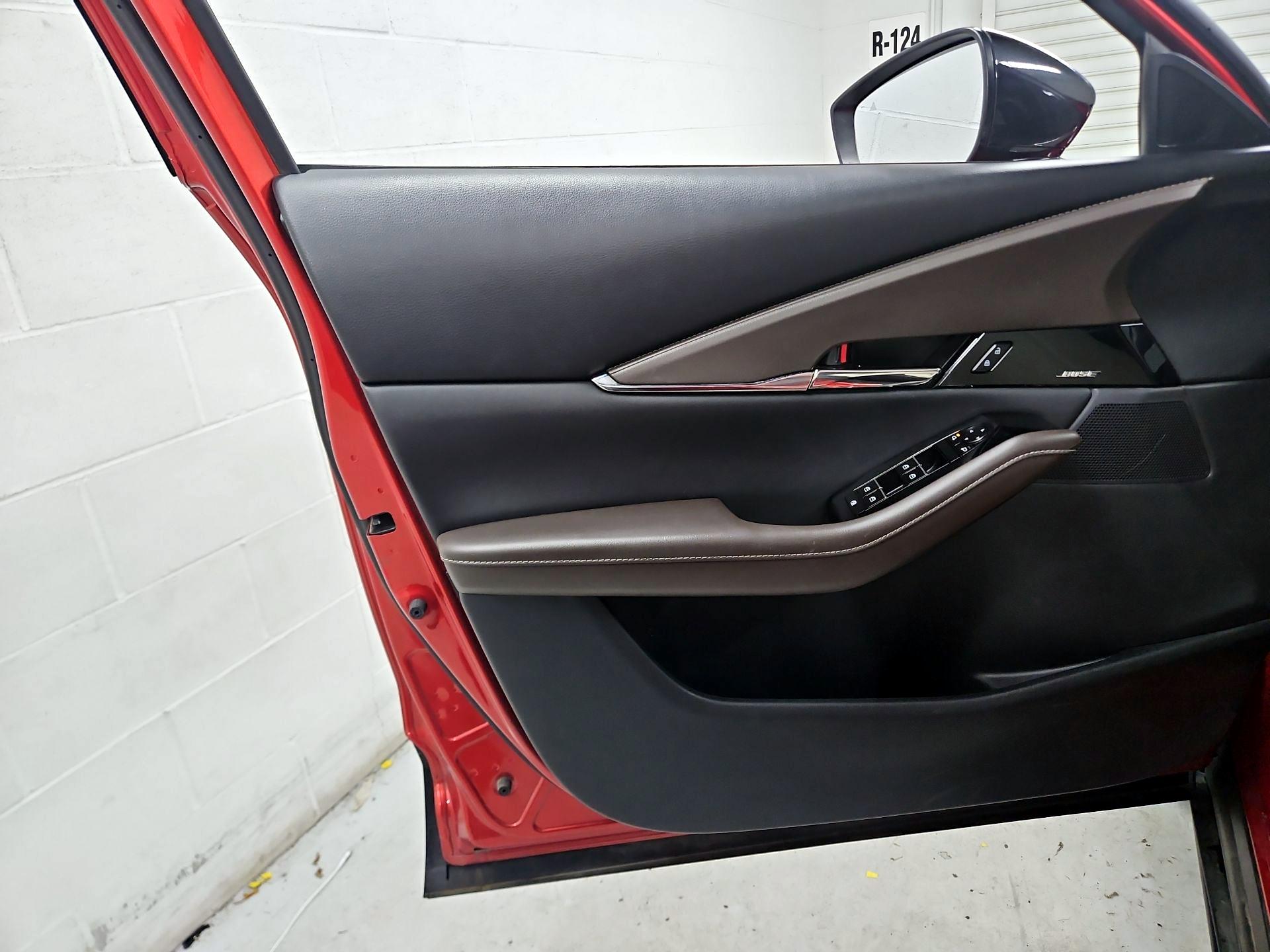 Thumbnail: 2023 Mazda CX-30 - 12