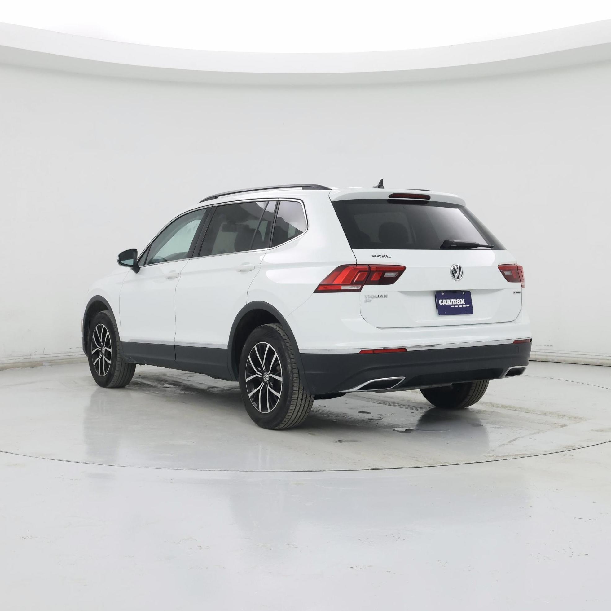 Thumbnail: 2021 Volkswagen Tiguan - 2