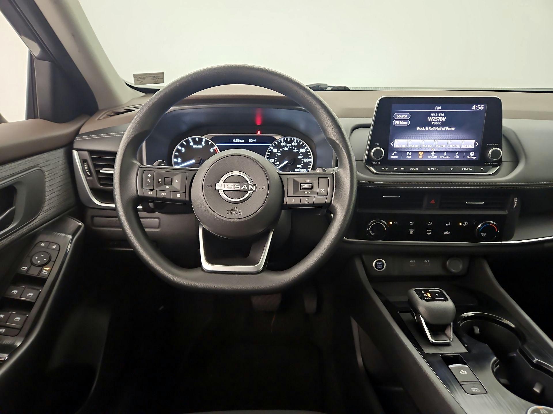 Thumbnail: 2023 Nissan Rogue - 10