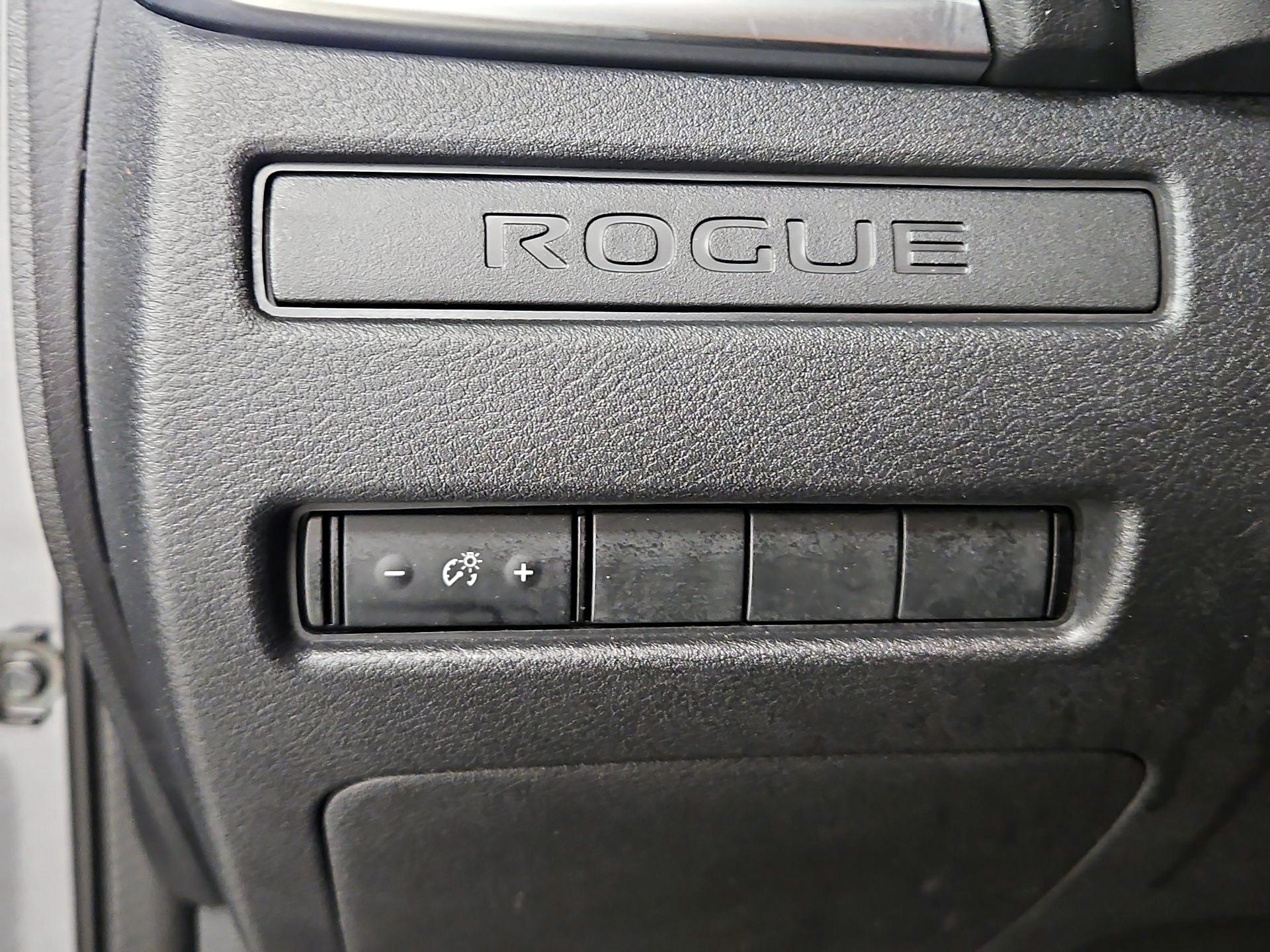 Thumbnail: 2023 Nissan Rogue - 13