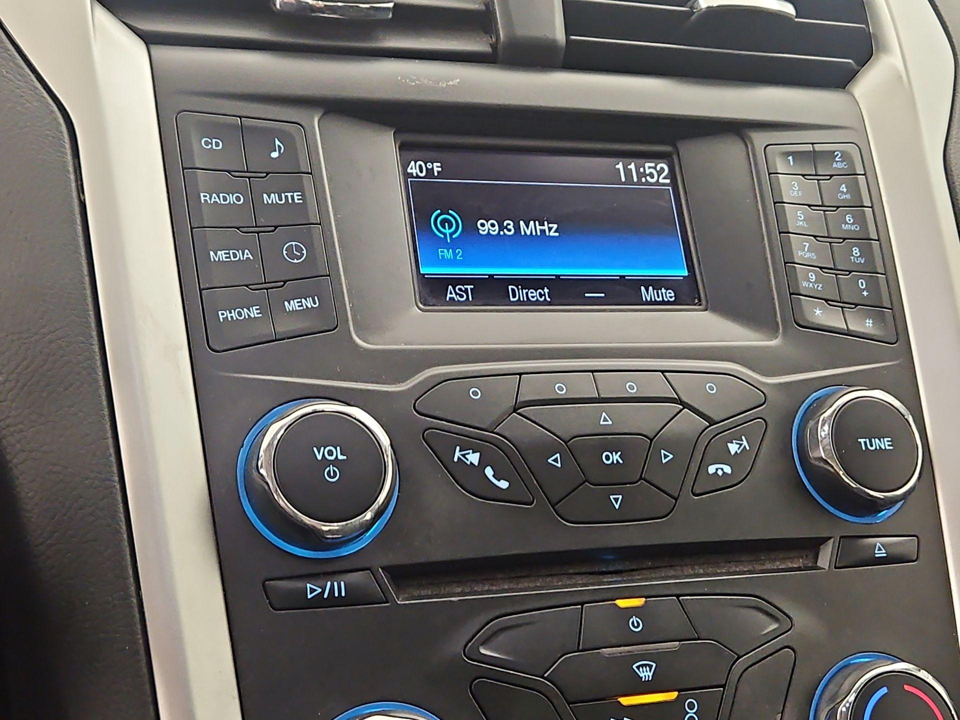 Thumbnail: 2016 Ford Fusion - 15