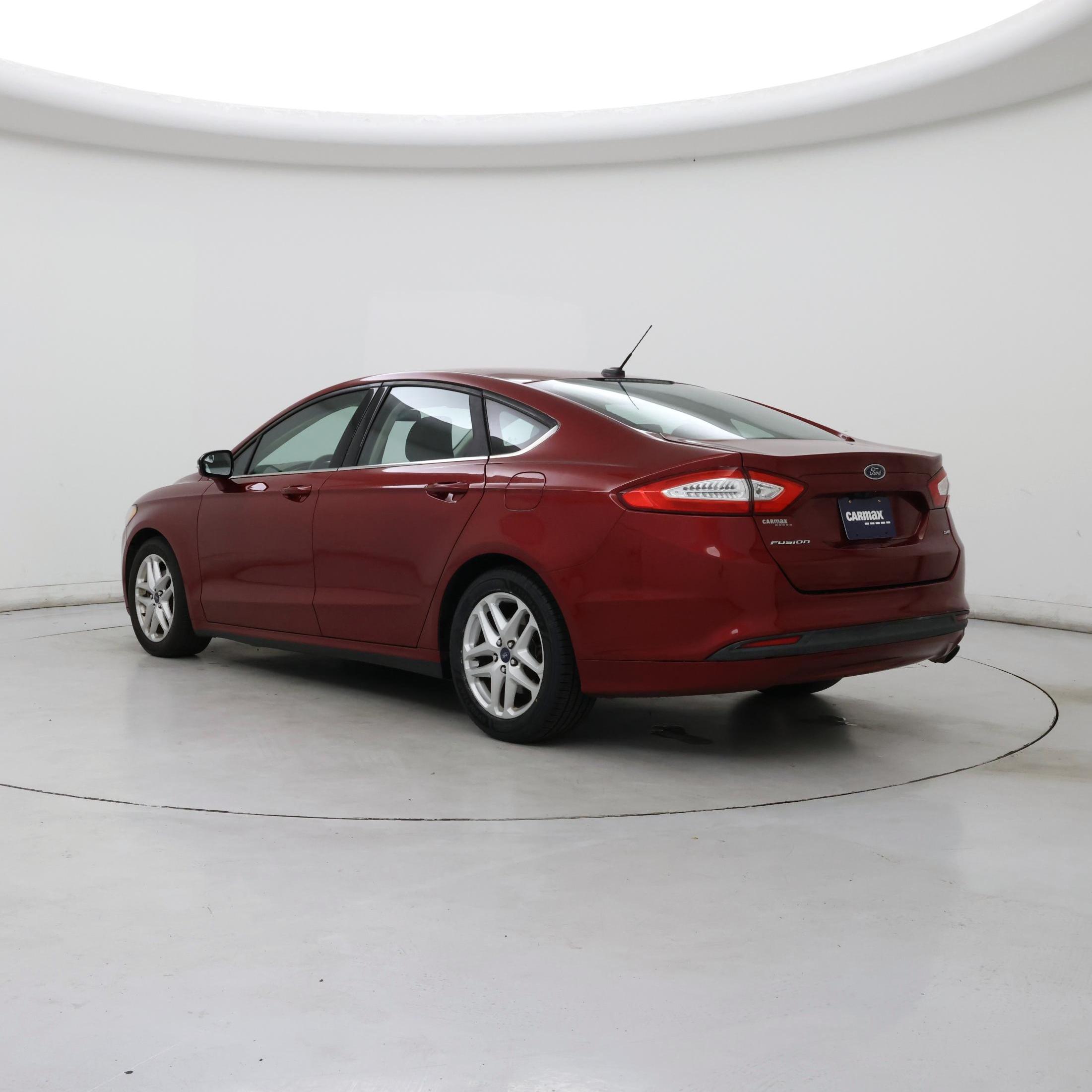 Thumbnail: 2016 Ford Fusion - 2