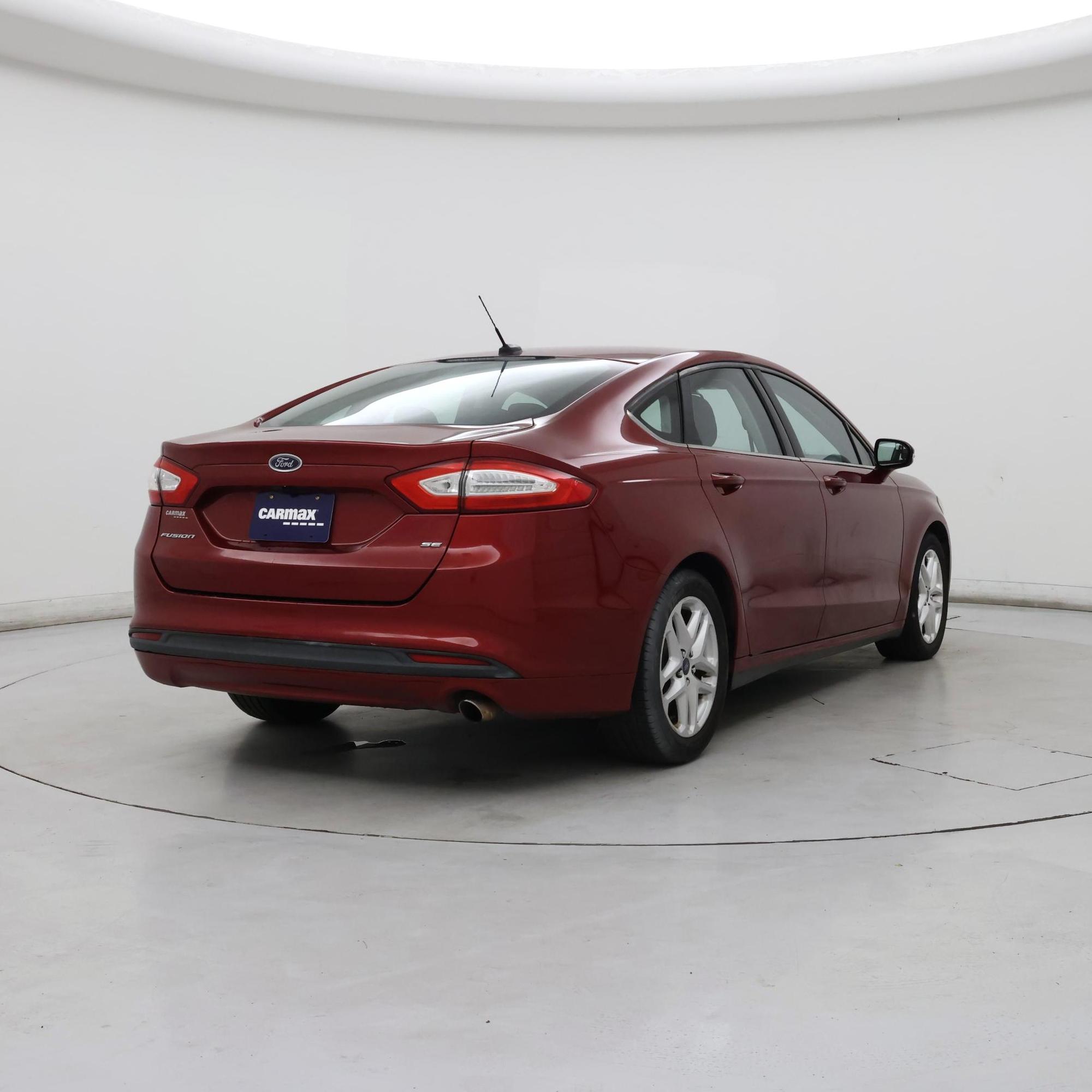 Thumbnail: 2016 Ford Fusion - 8