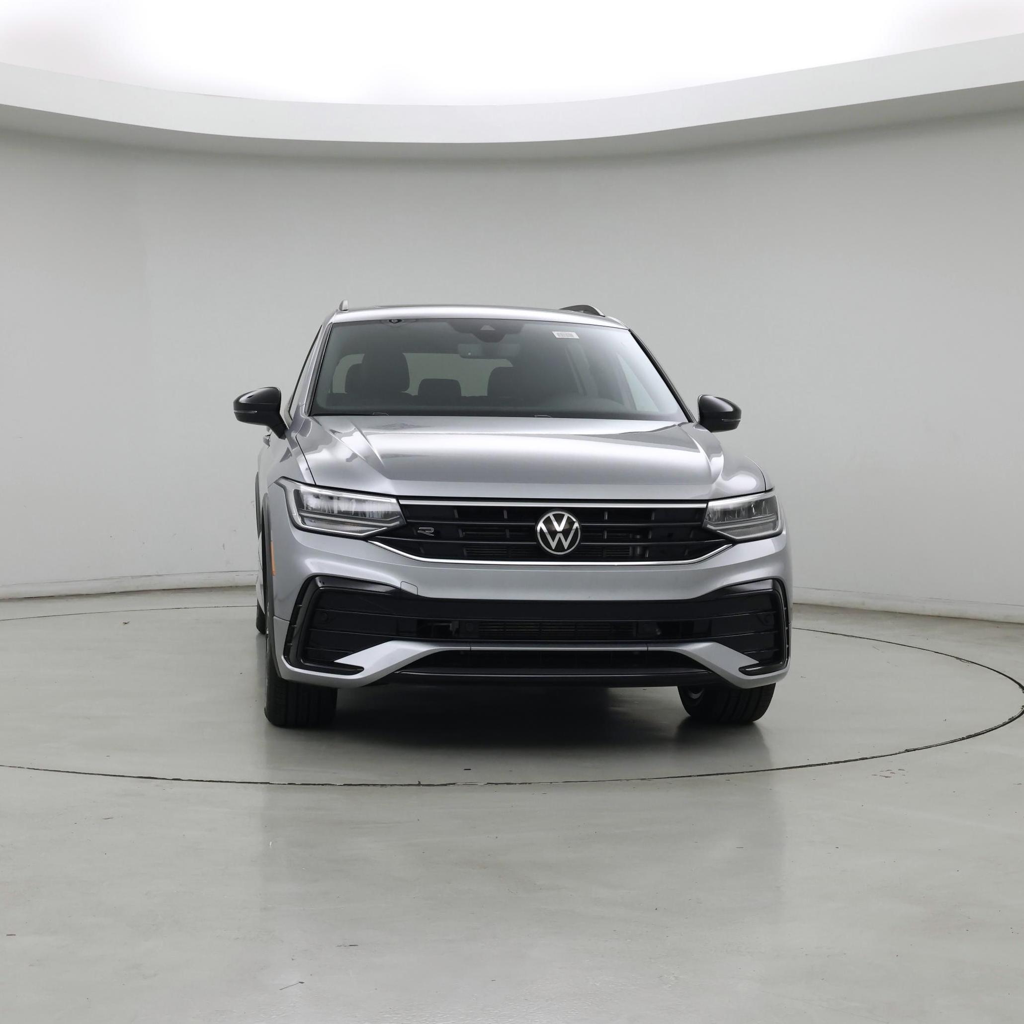 Thumbnail: 2023 Volkswagen Tiguan - 5