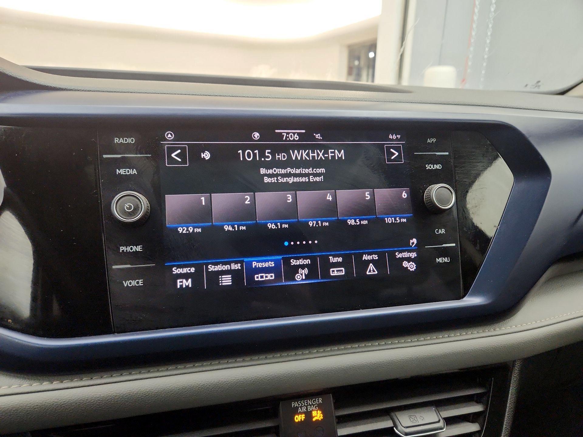 Thumbnail: 2024 Volkswagen Taos - 15