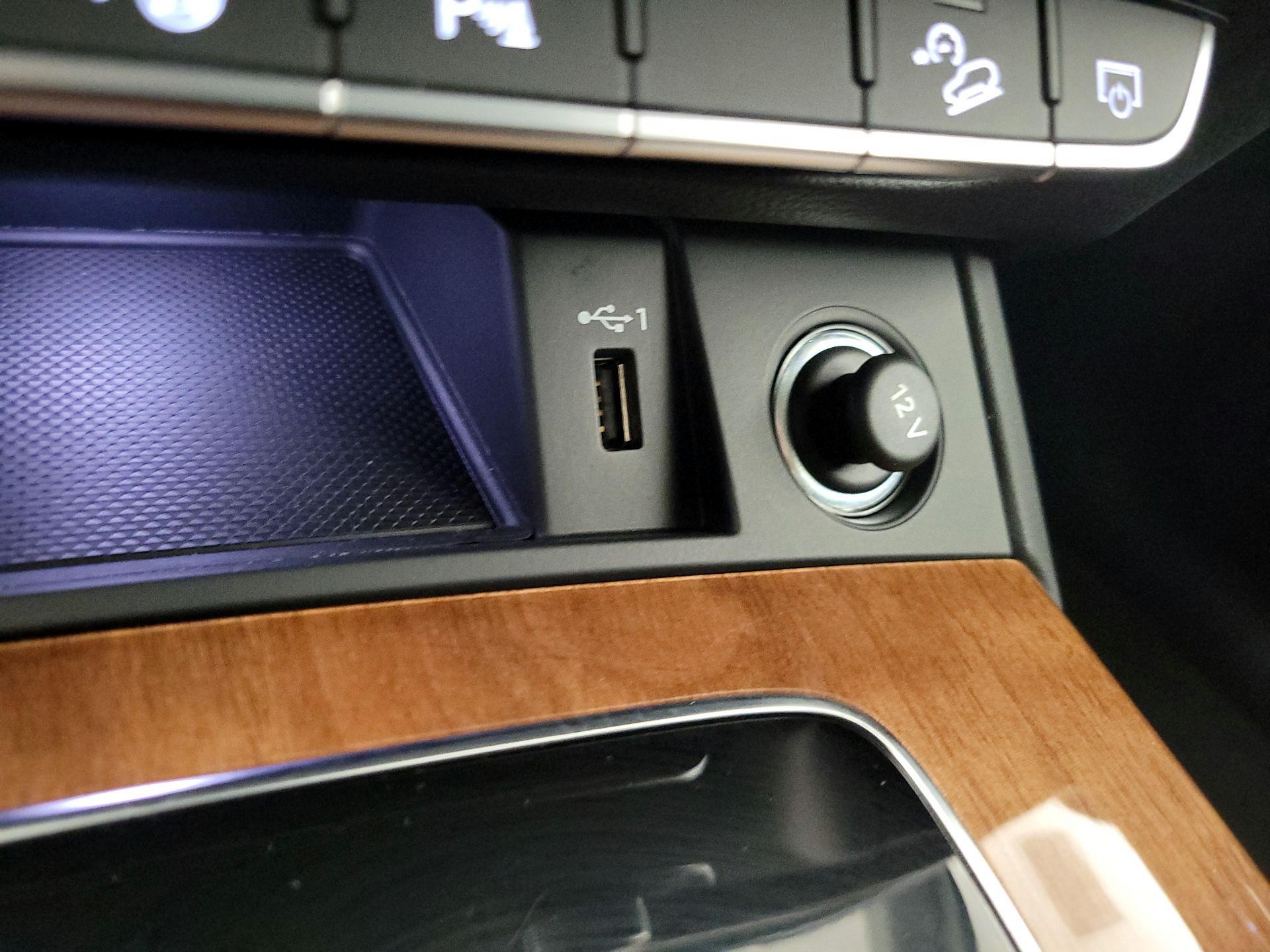 Thumbnail: 2022 Audi Q5 - 19