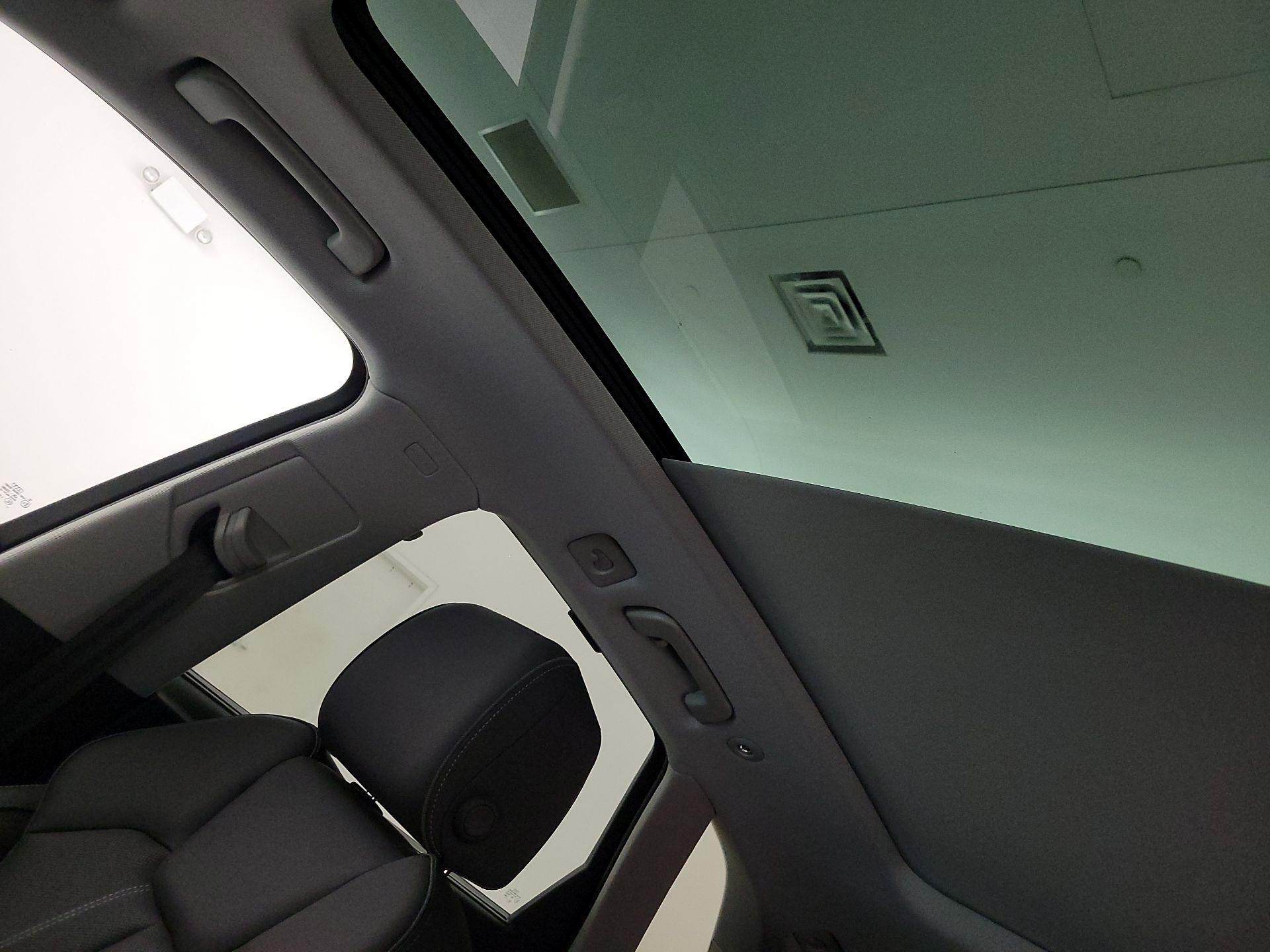 Thumbnail: 2022 Audi Q5 - 20